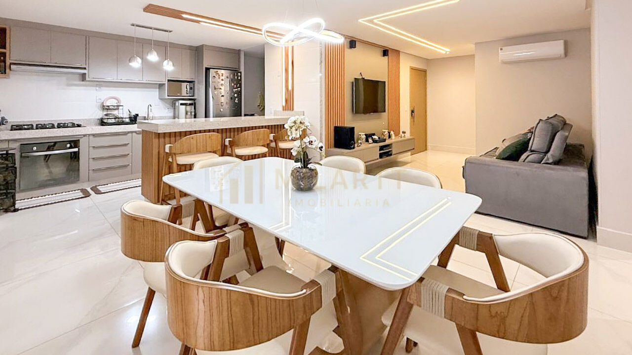 Apartamento · Alto Padrão