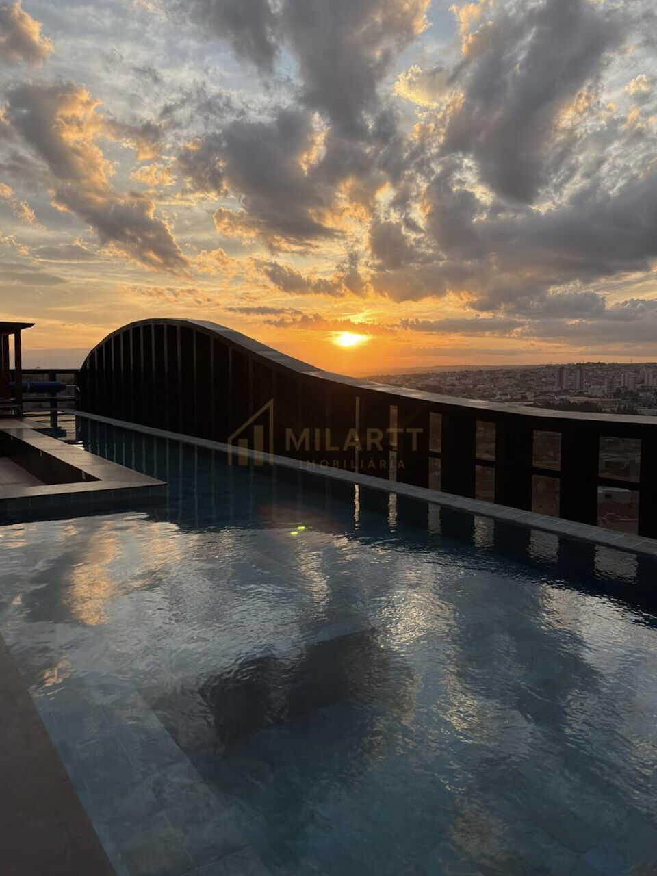 Apartamento · Alto Padrão — foto 28