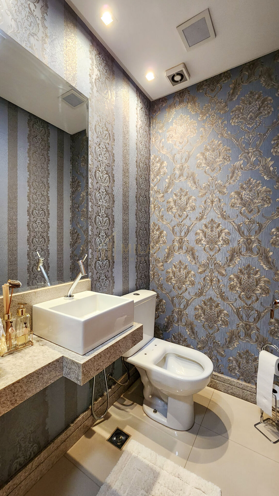 Apartamento · Alto Padrão — foto 11