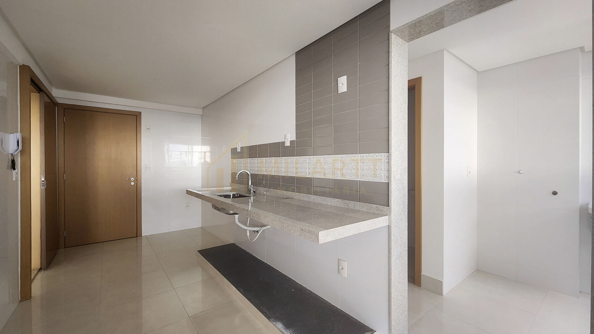 Apartamento · Alto Padrão — foto 11