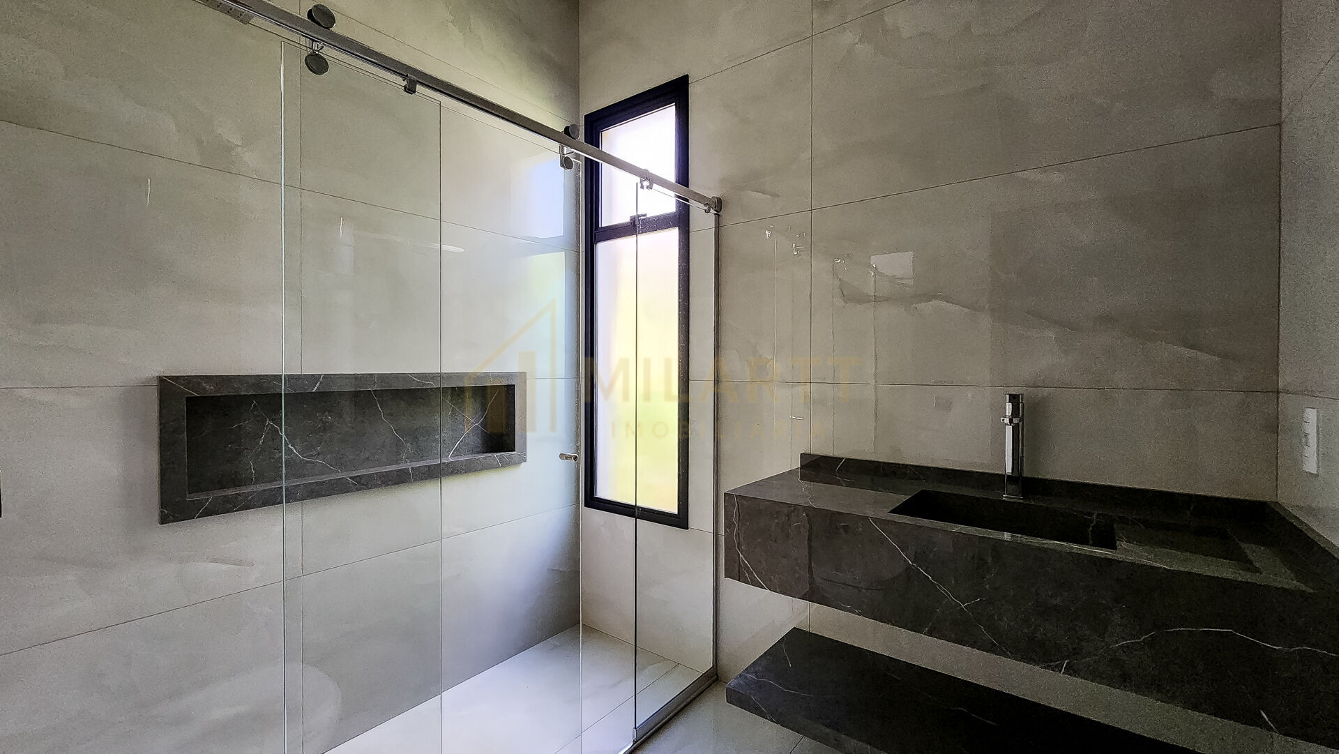 Casa · em Condomínio — foto 24