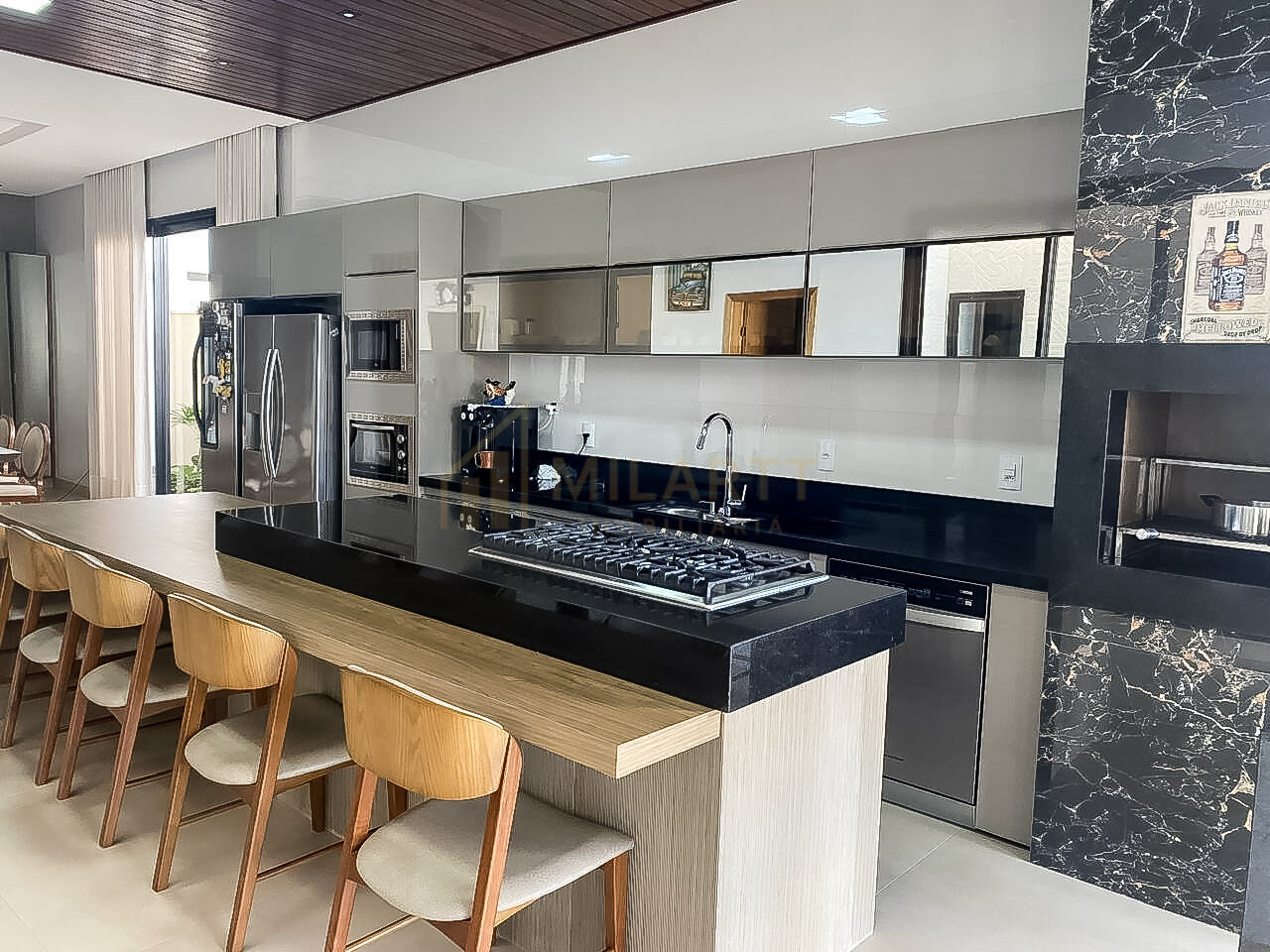 Casa · em Condomínio