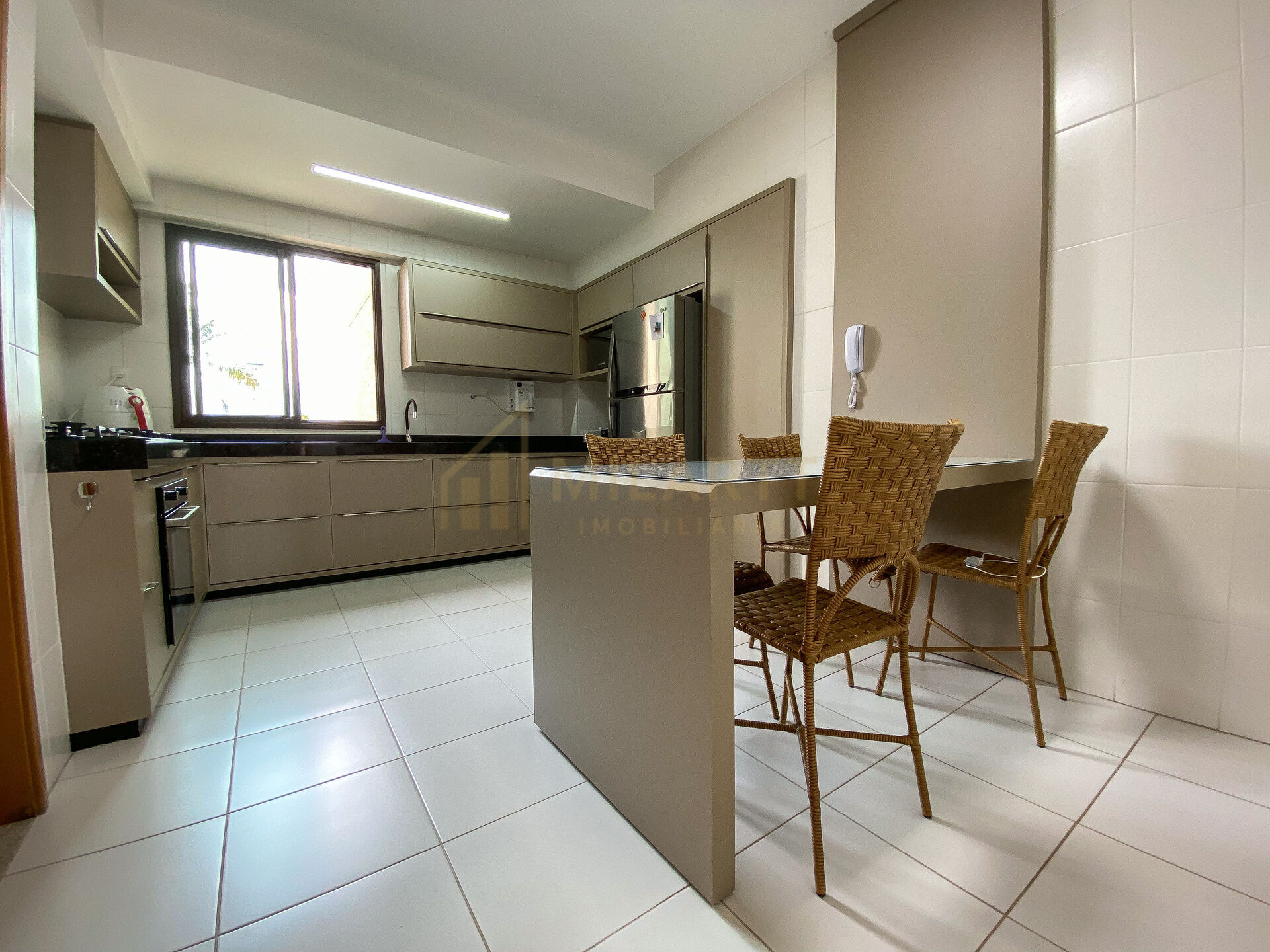 Apartamento · Alto Padrão — foto 6