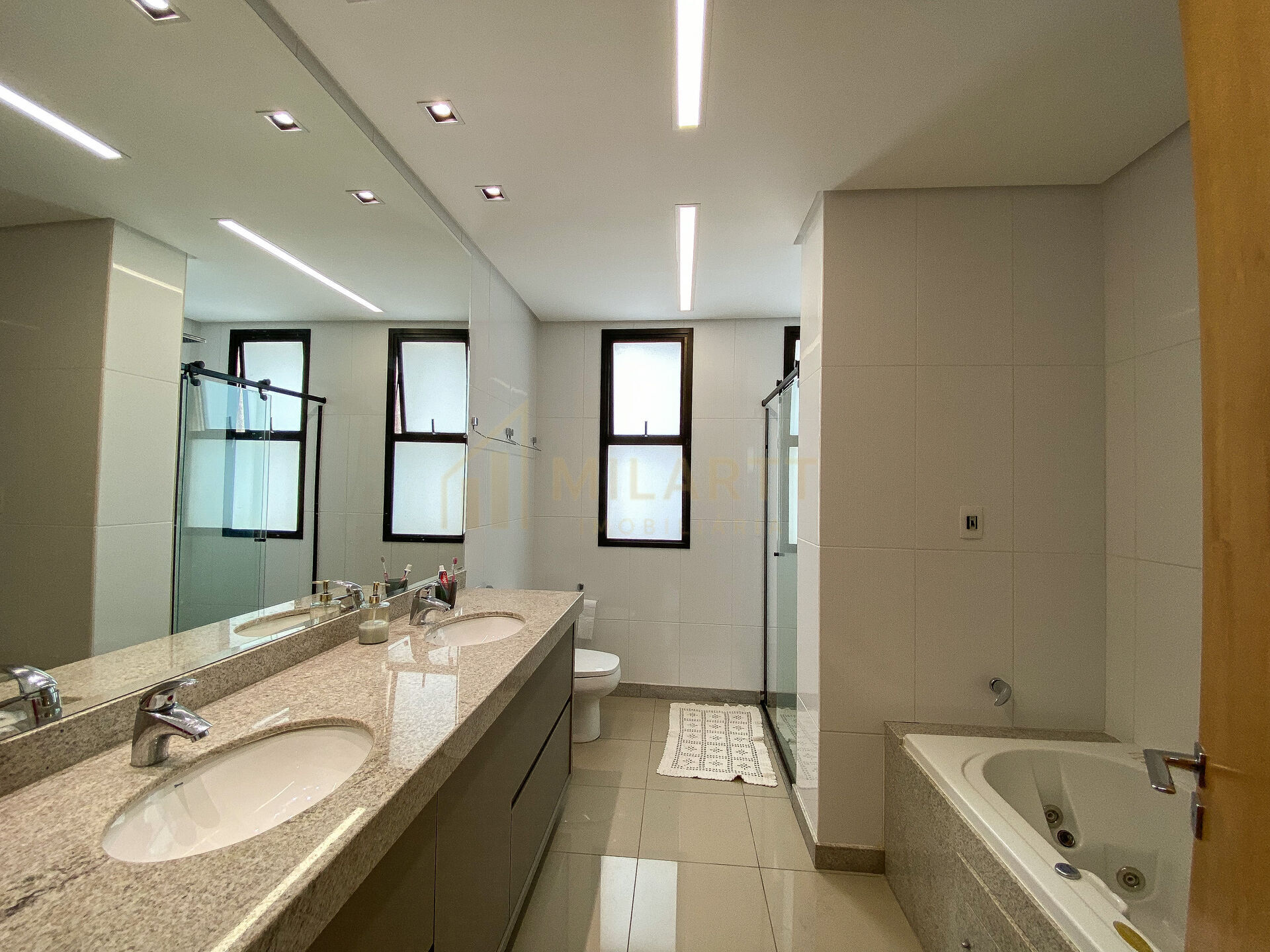 Apartamento · Alto Padrão — foto 11