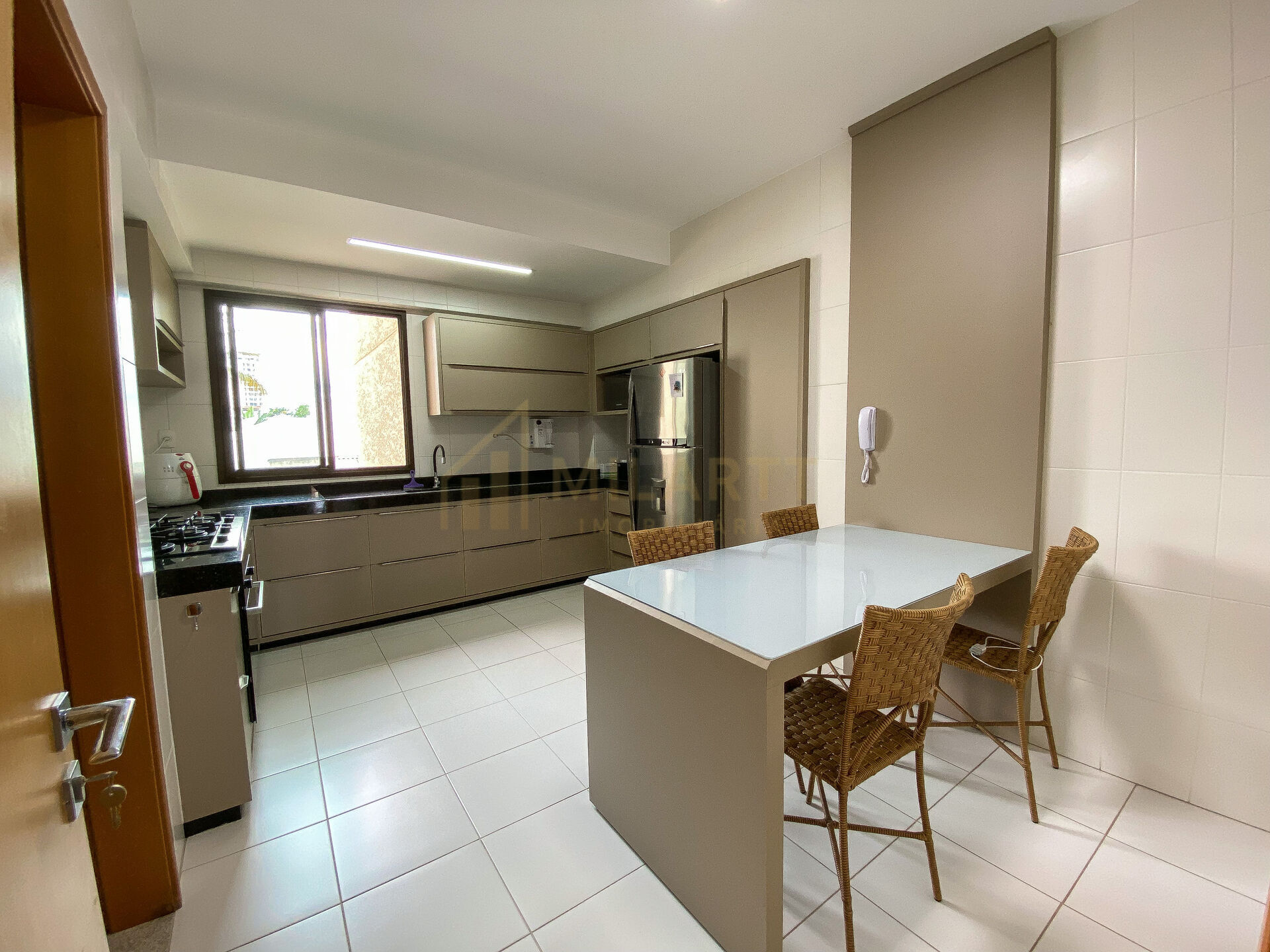 Apartamento · Alto Padrão — foto 5