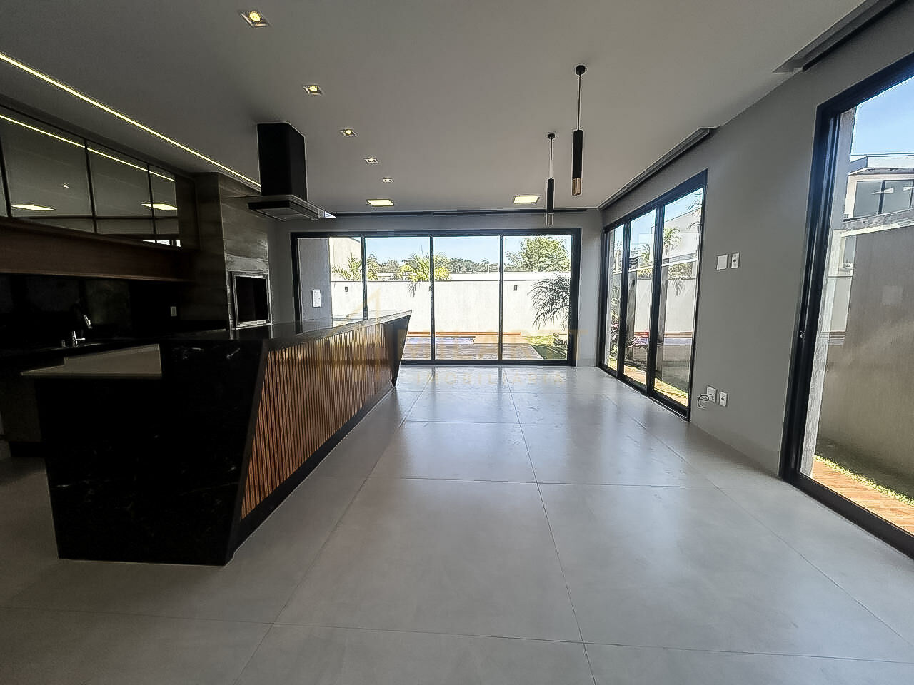 Casa · em Condomínio — foto 4