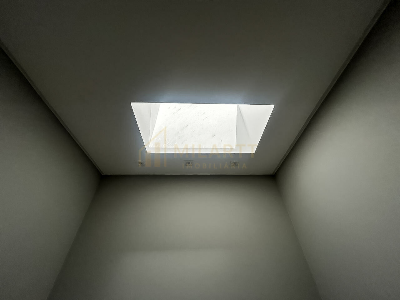 Casa · em Condomínio — foto 18