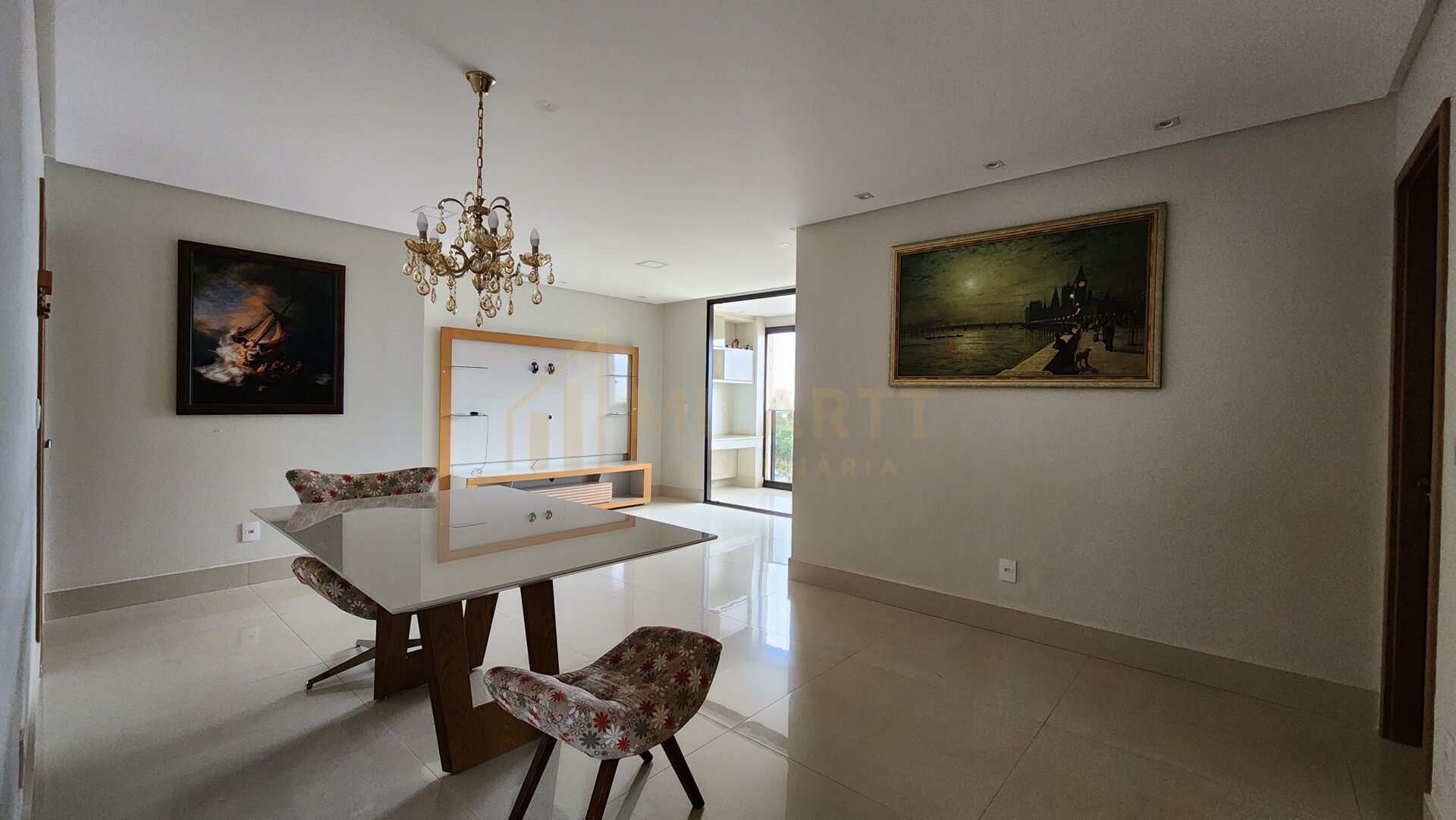 Apartamento · Alto Padrão