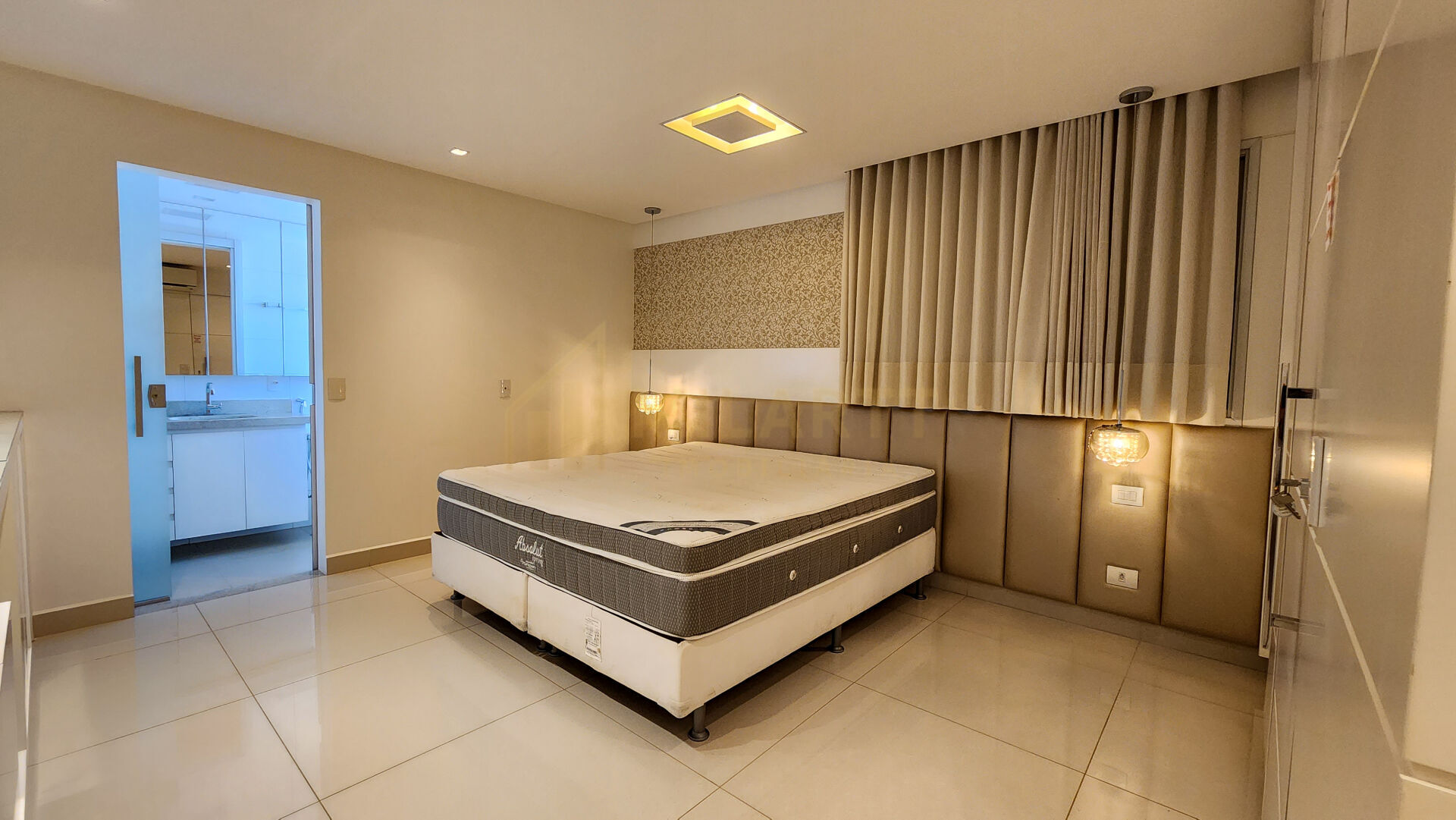 Apartamento · Alto Padrão — foto 10