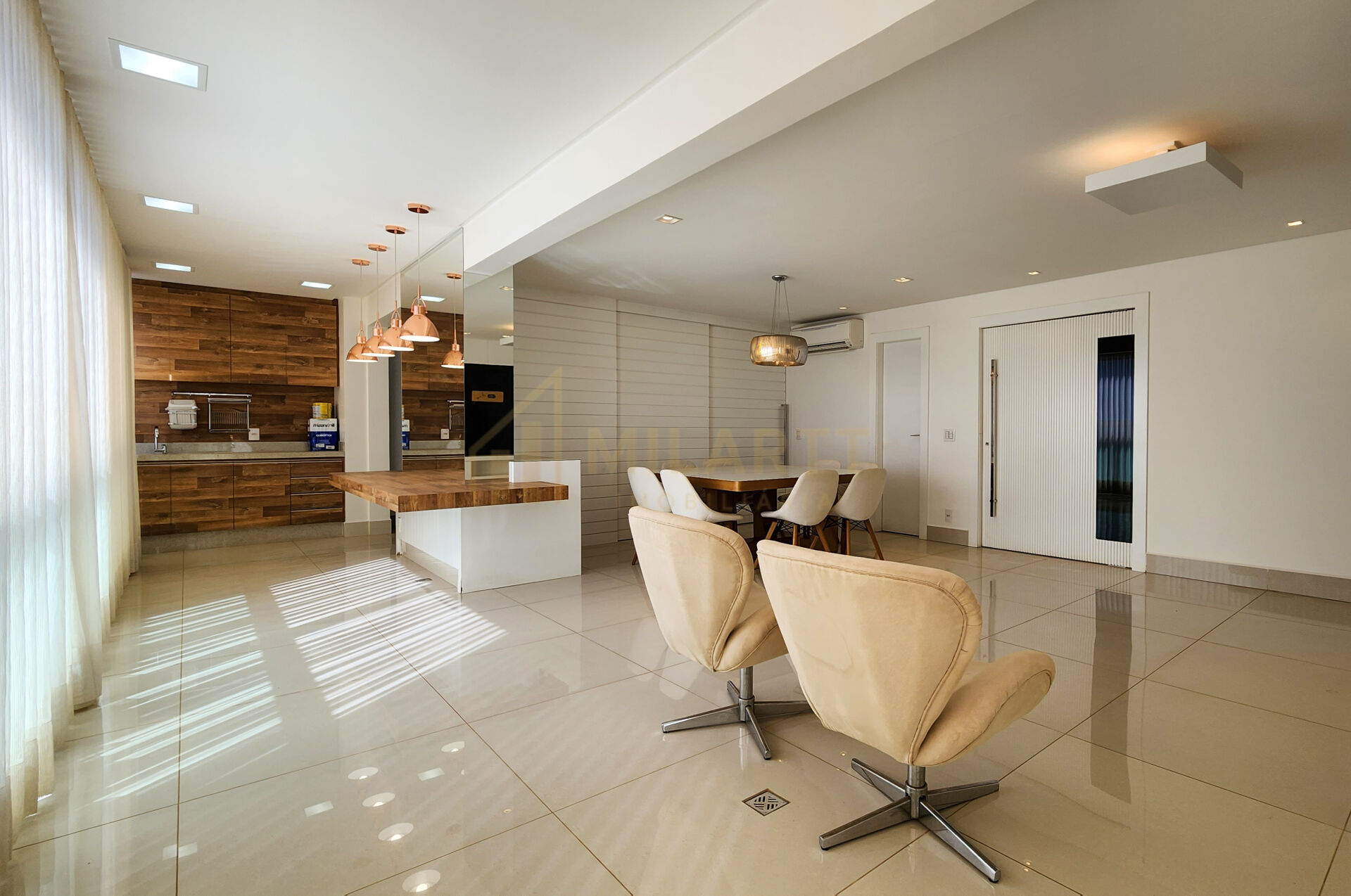 Apartamento · Alto Padrão — foto 2