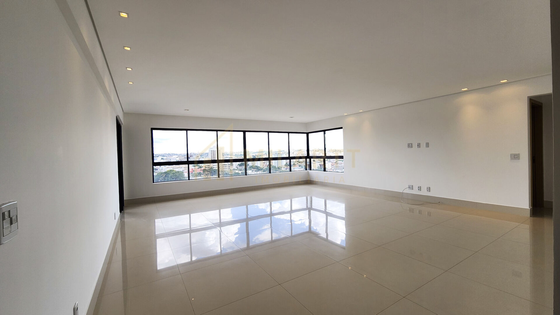 Apartamento · Alto Padrão