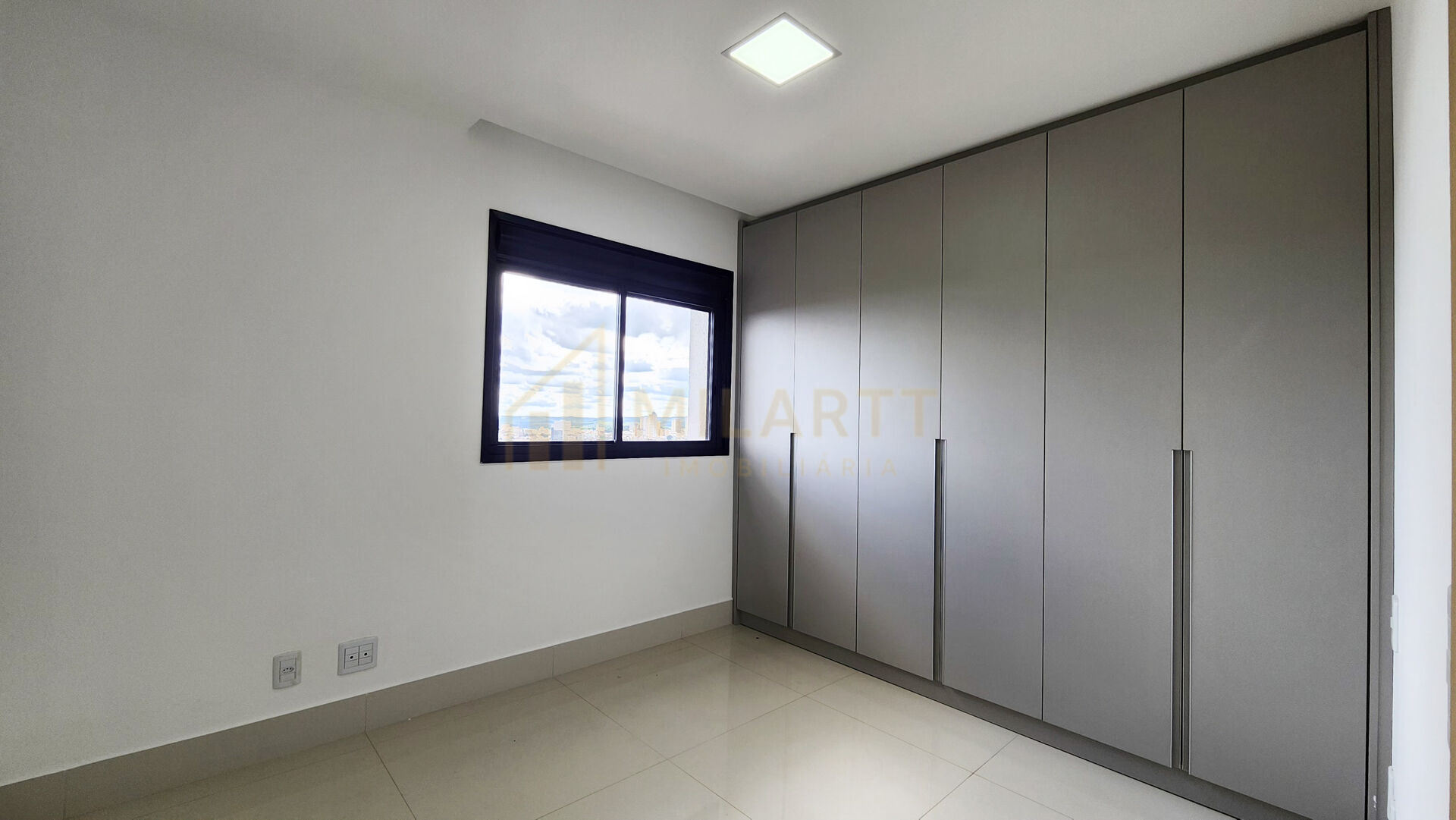 Apartamento · Alto Padrão — foto 10