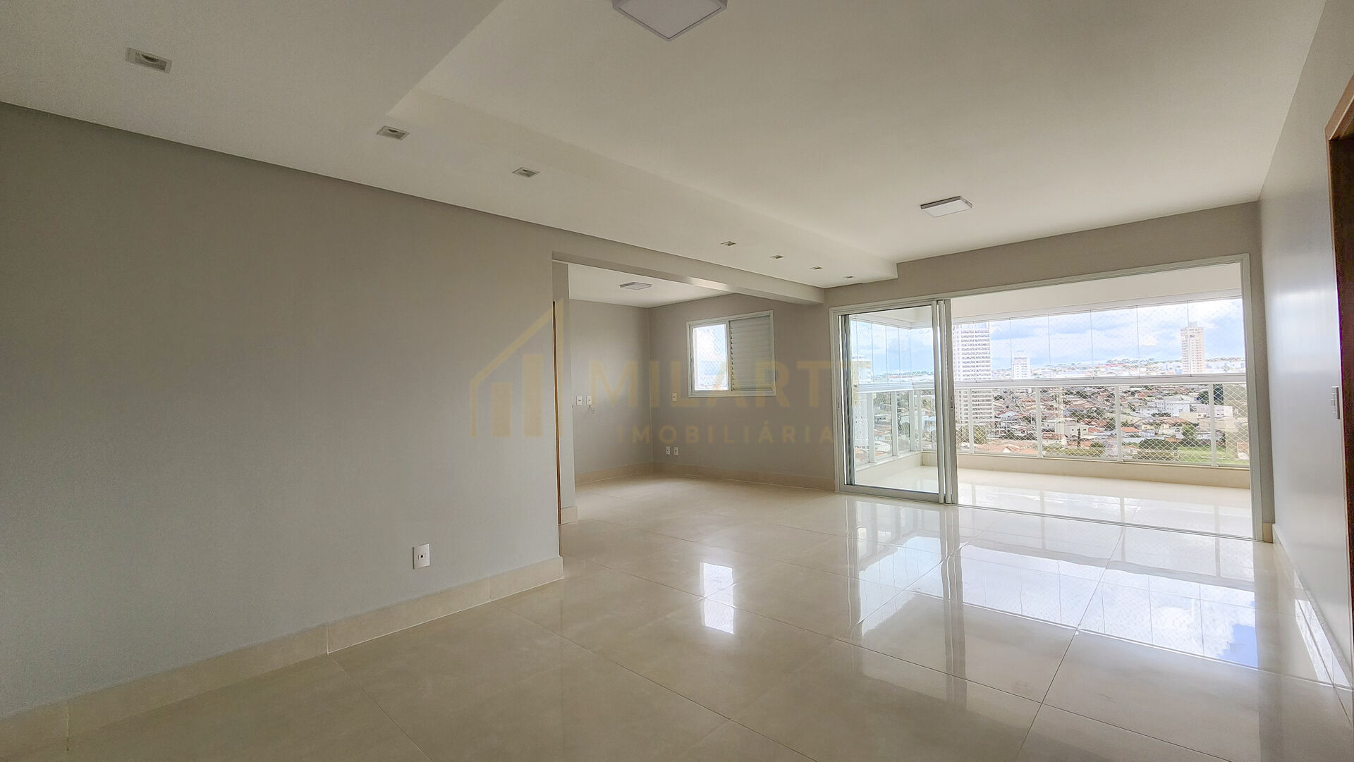 Apartamento · Alto Padrão