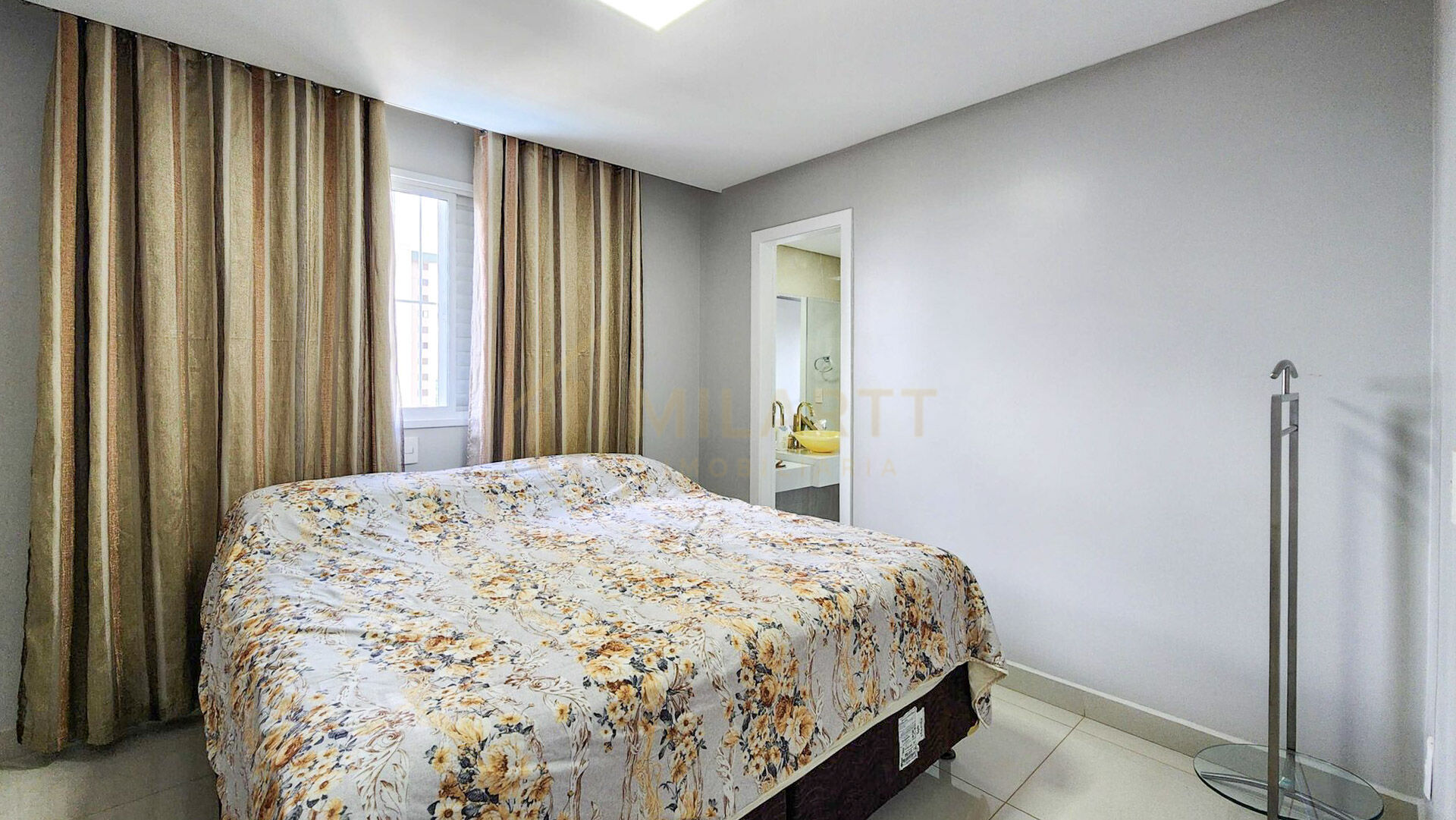 Apartamento · Alto Padrão — foto 17