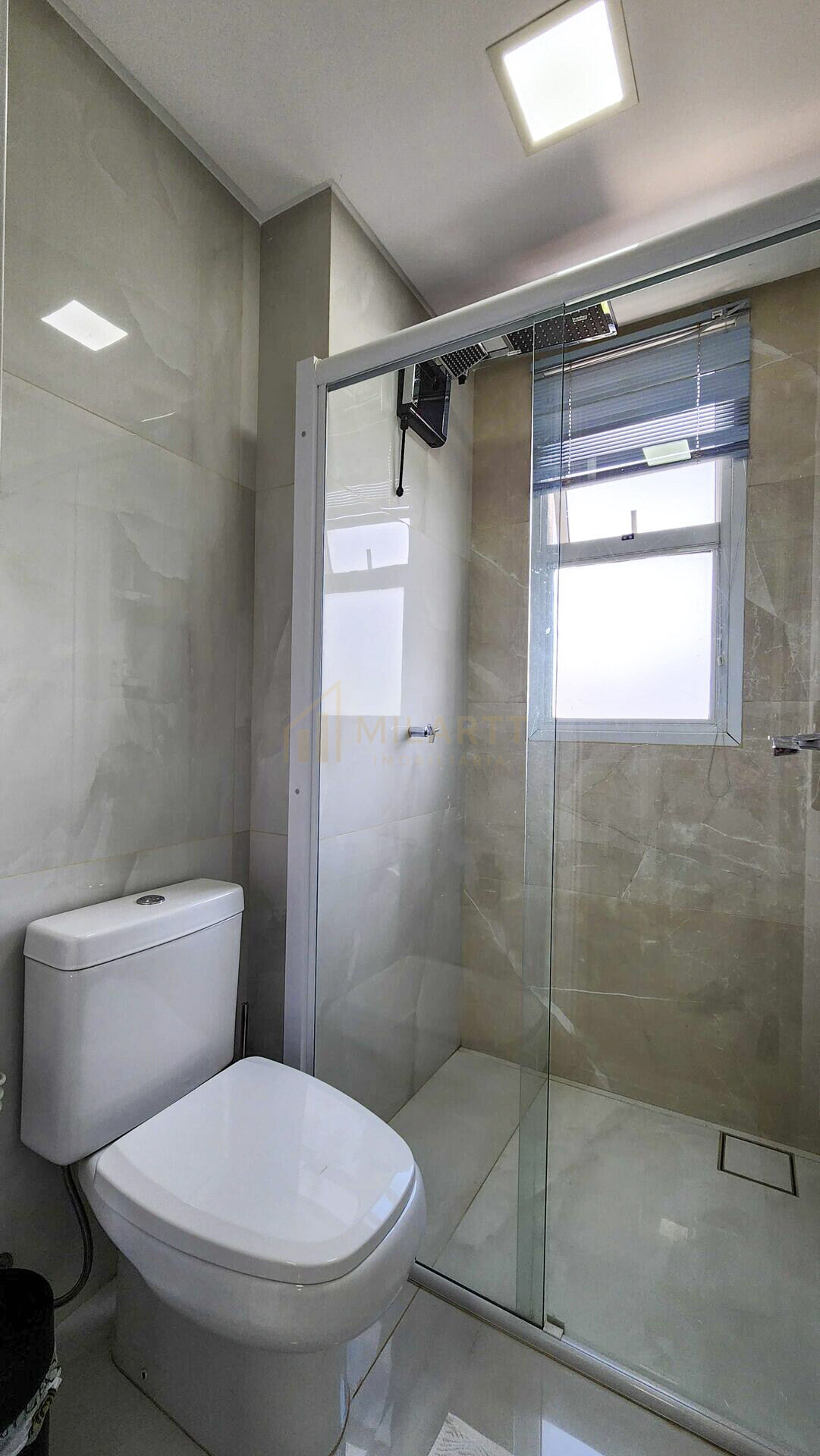 Apartamento · Alto Padrão — foto 16