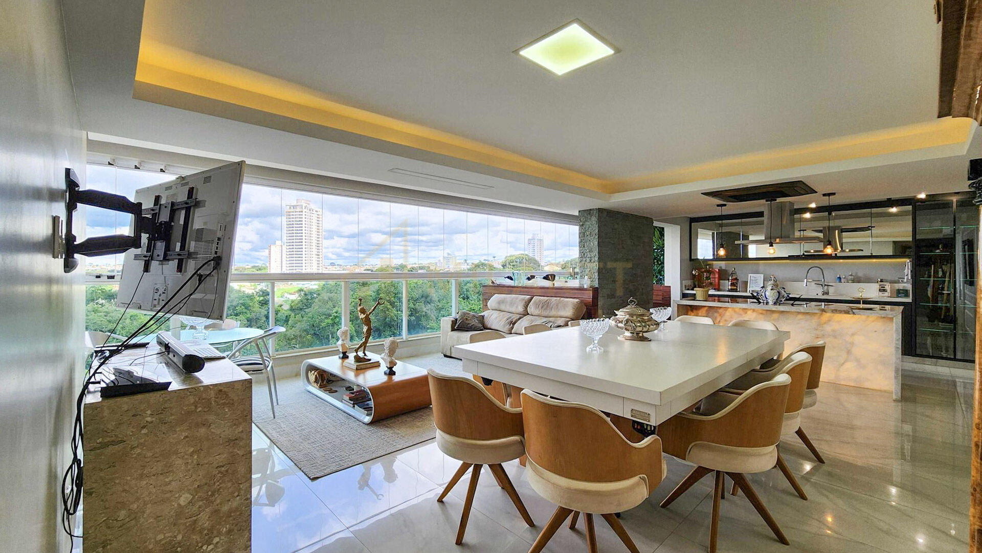 Apartamento · Alto Padrão