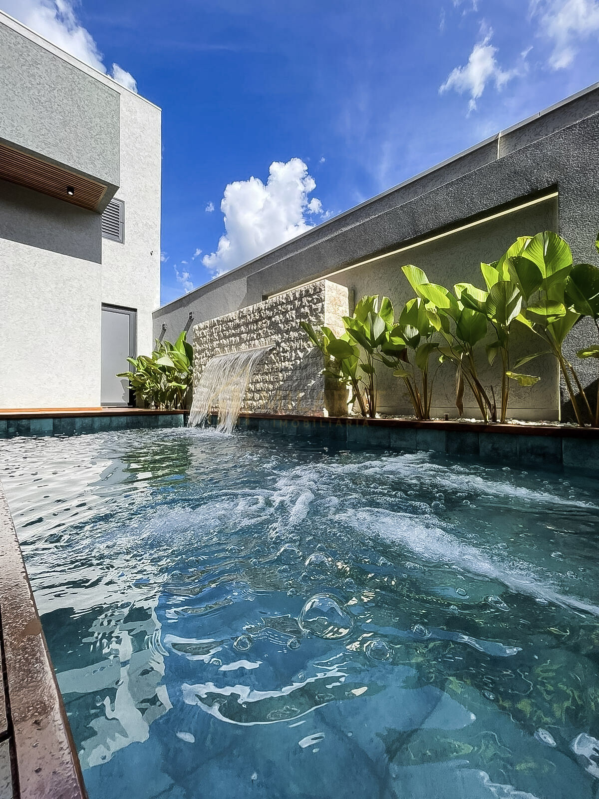 Casa · em Condomínio — foto 19