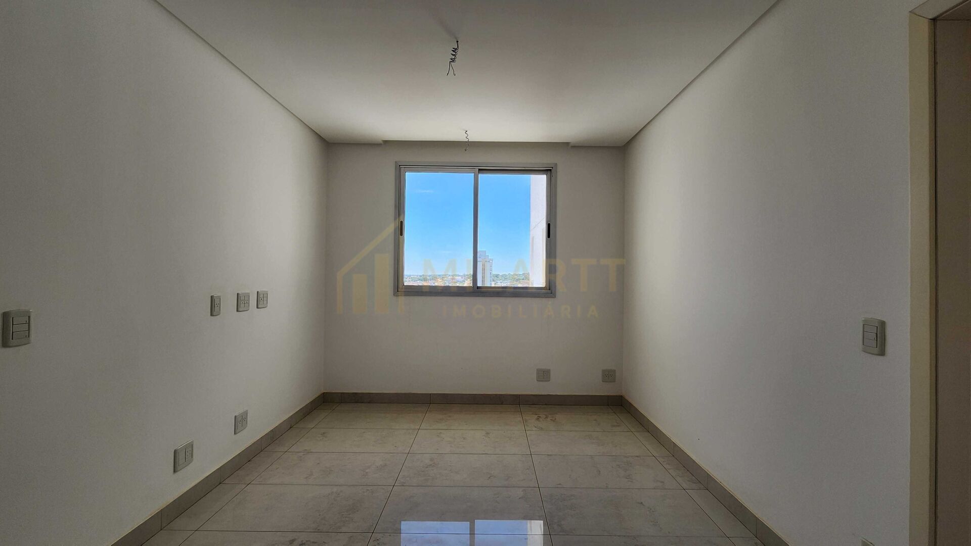 Apartamento · Alto Padrão — foto 27