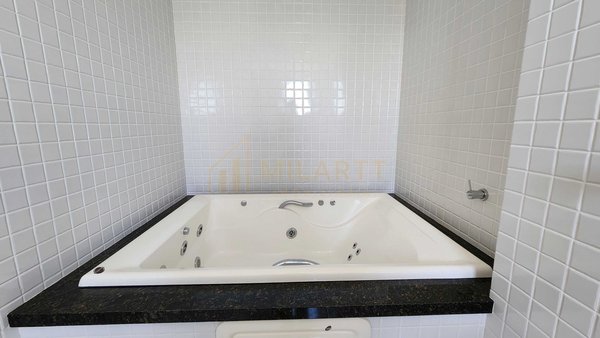 Apartamento · Alto Padrão — foto 19