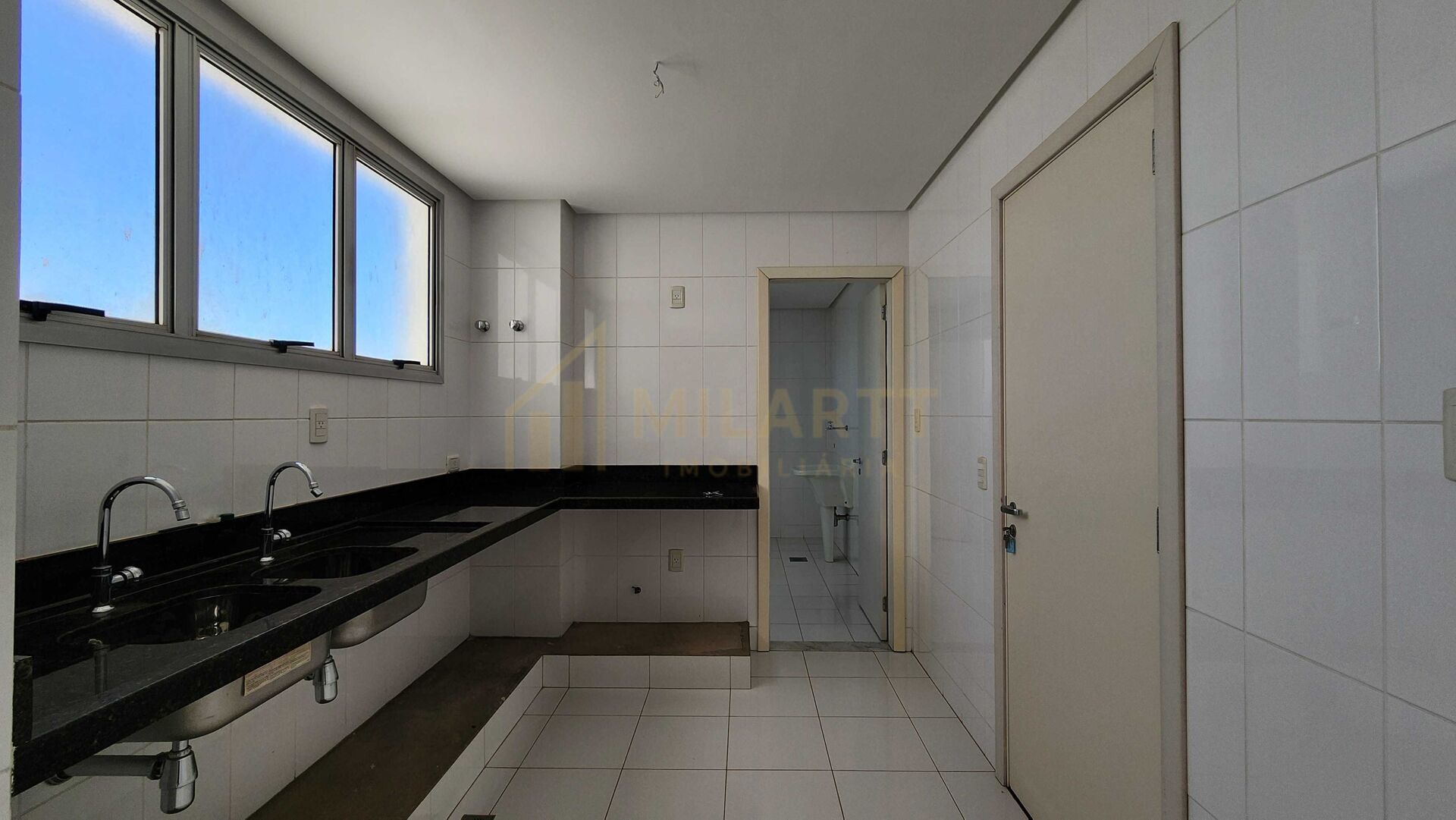 Apartamento · Alto Padrão — foto 10