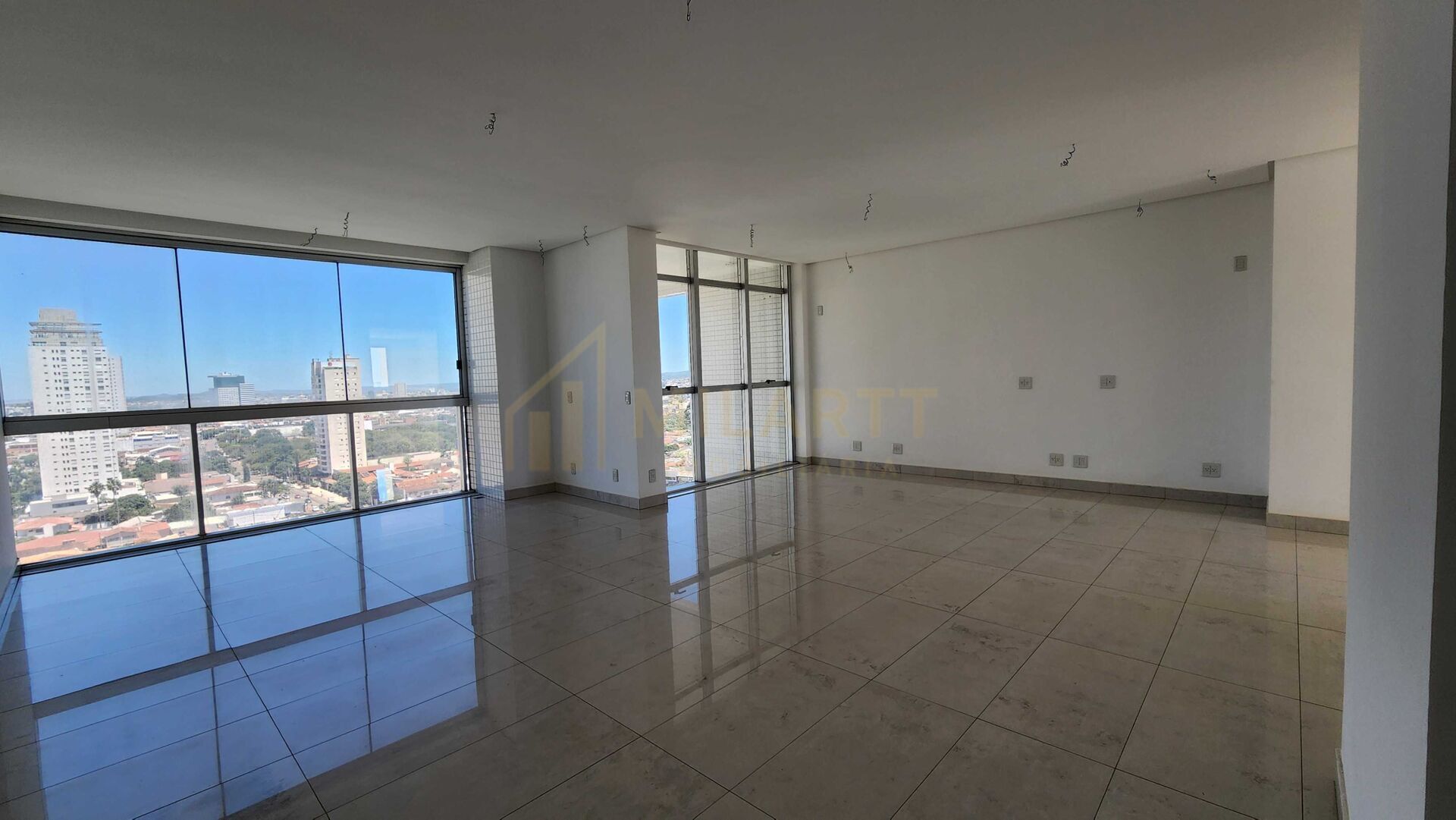 Apartamento · Alto Padrão — foto 5