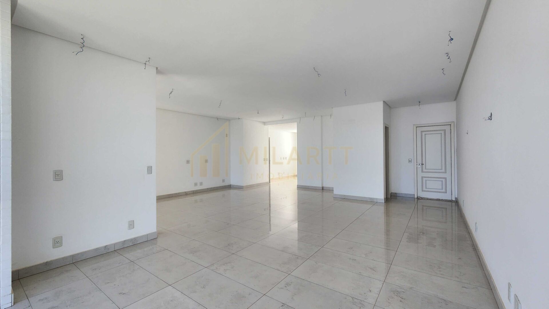 Apartamento · Alto Padrão — foto 7