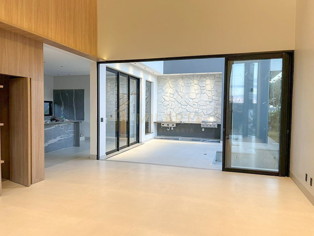 Casa · em Condomínio — foto 3