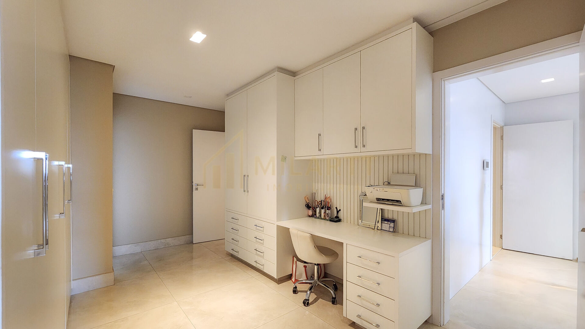 Apartamento · Alto Padrão — foto 16