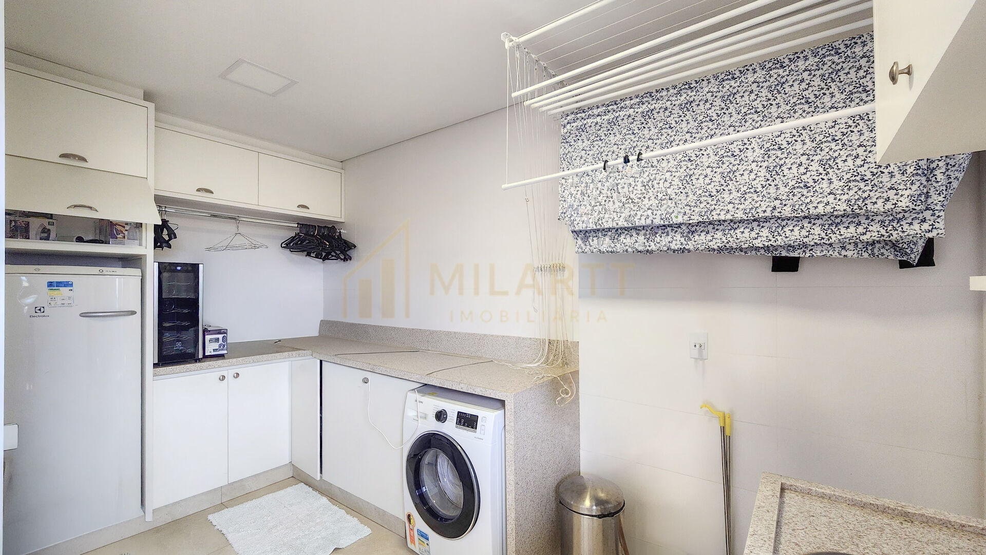 Apartamento · Alto Padrão — foto 14