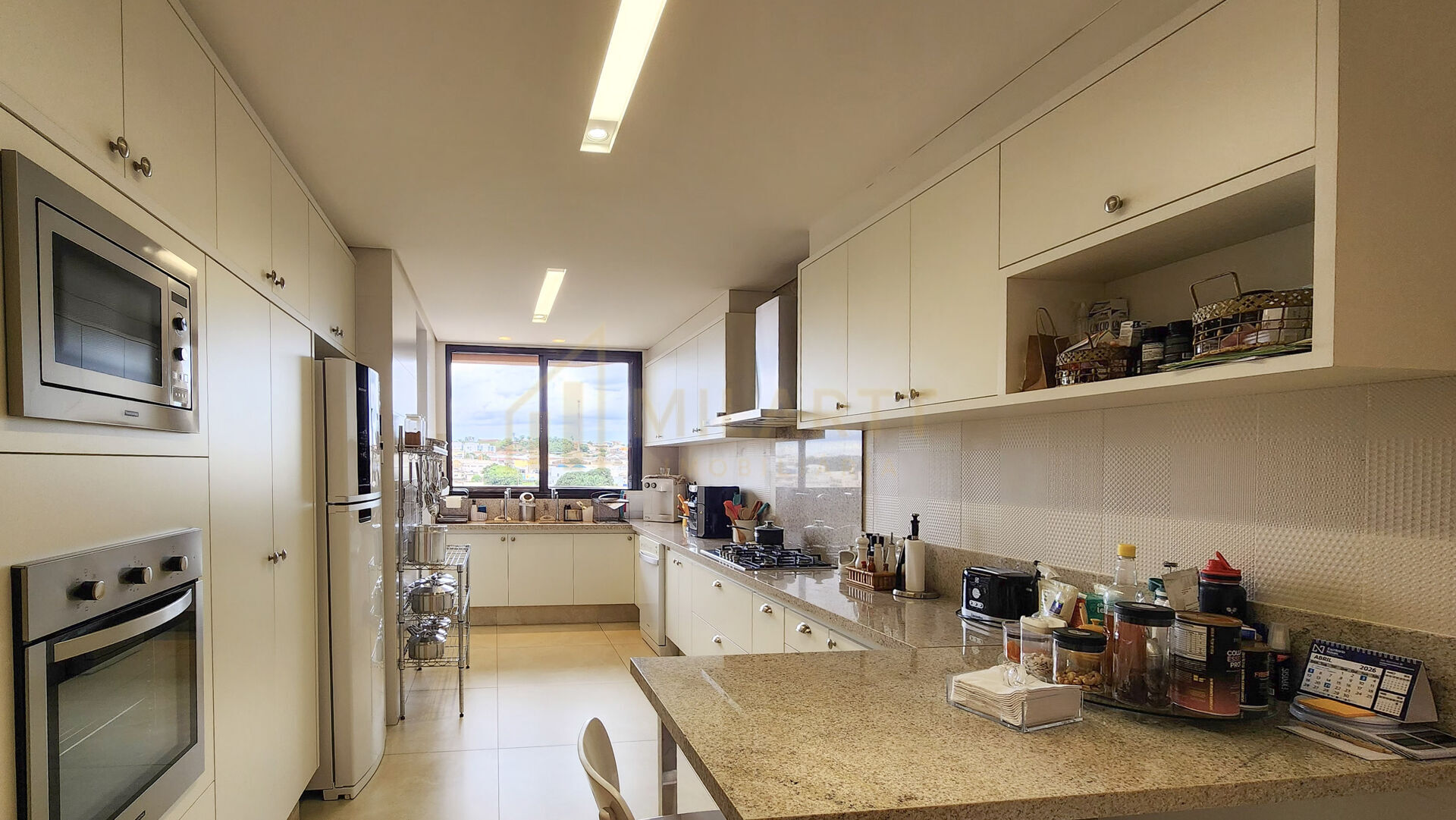 Apartamento · Alto Padrão — foto 13