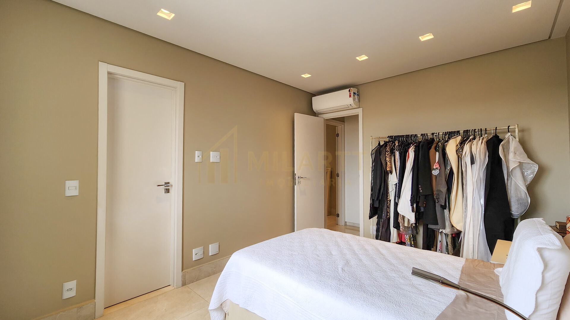 Apartamento · Alto Padrão — foto 30