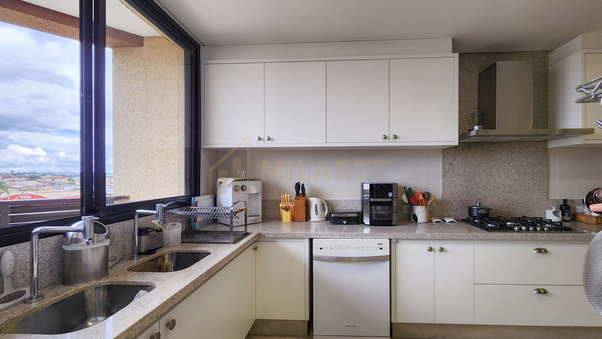 Apartamento · Alto Padrão — foto 12