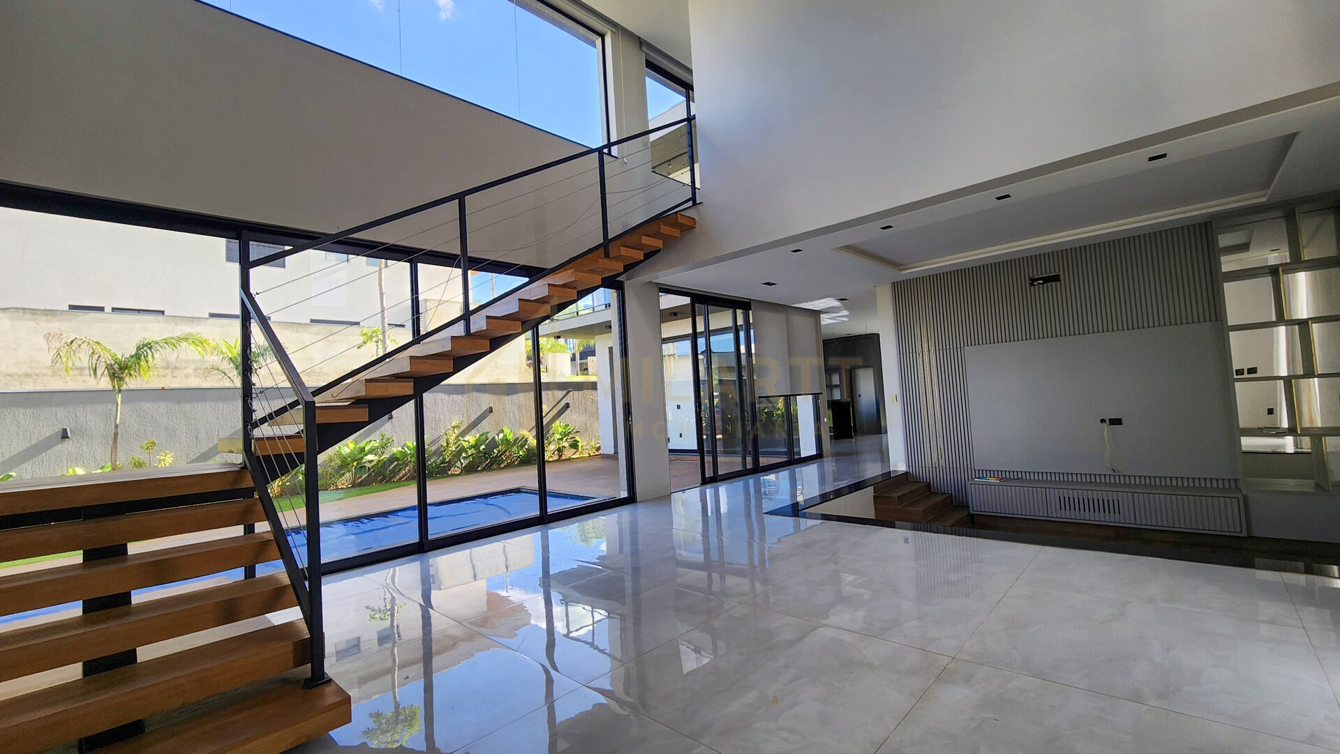 Casa · em Condomínio — foto 3