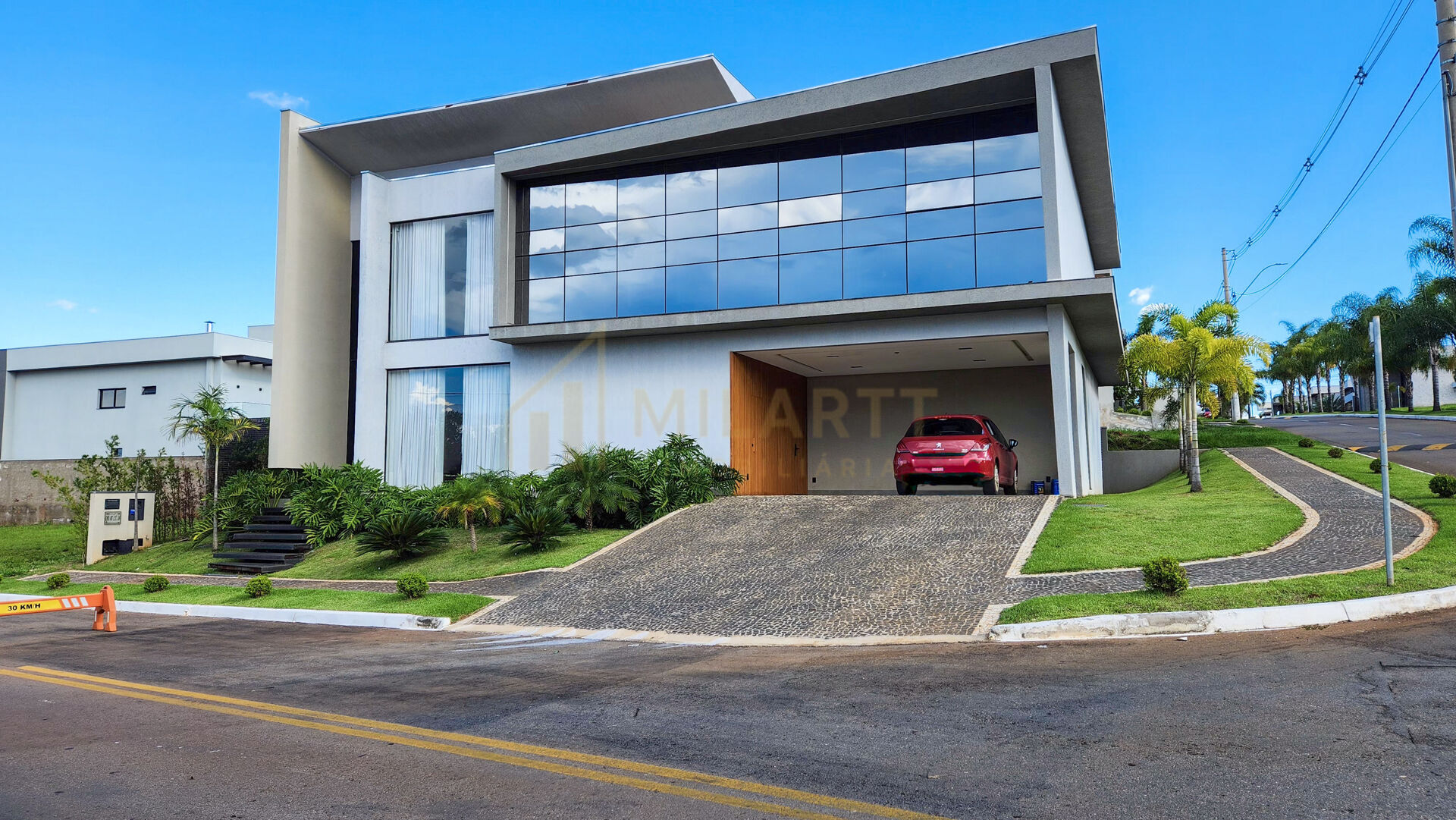 Casa · em Condomínio — foto 29