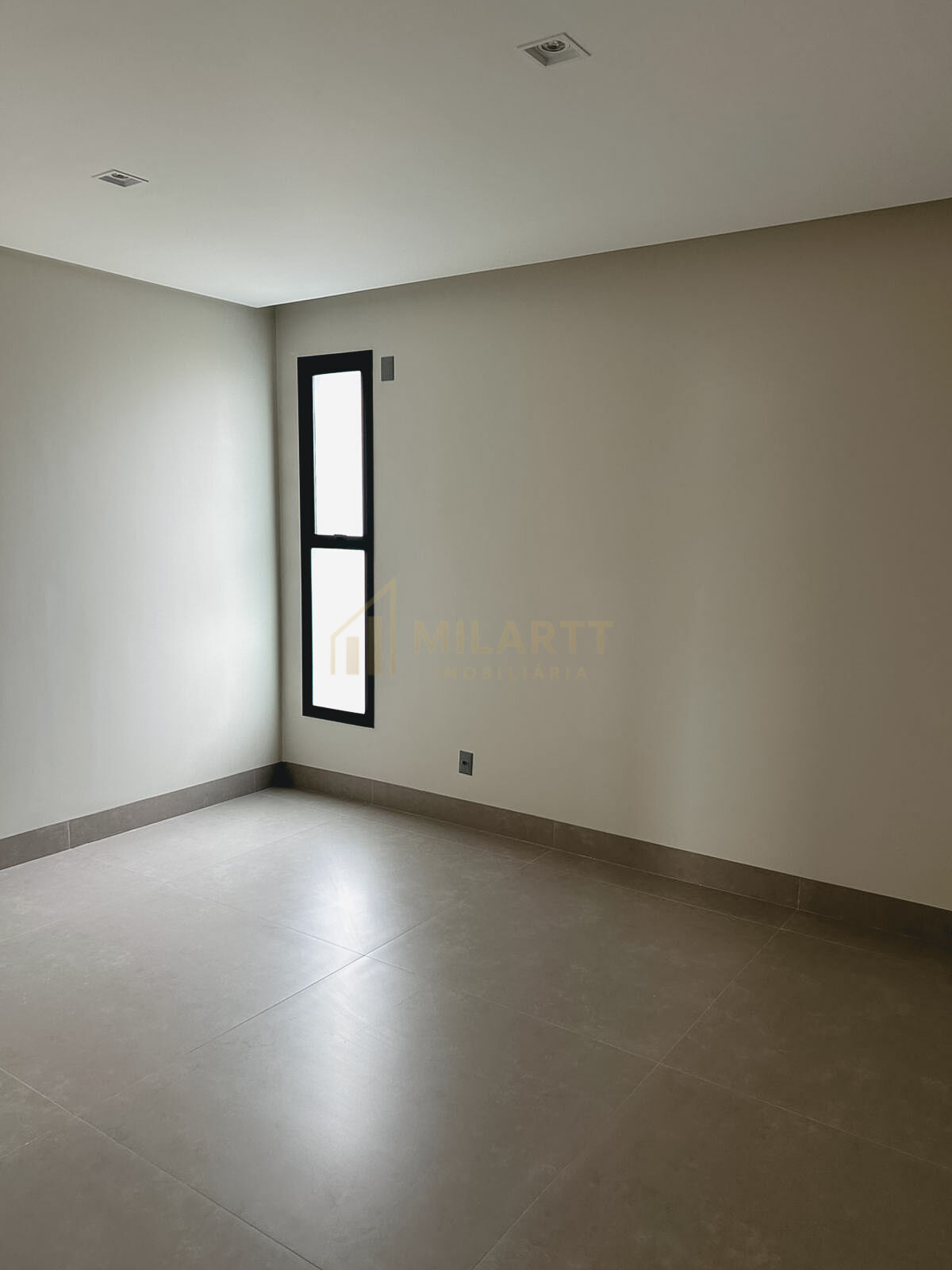 Casa · em Condomínio — foto 37