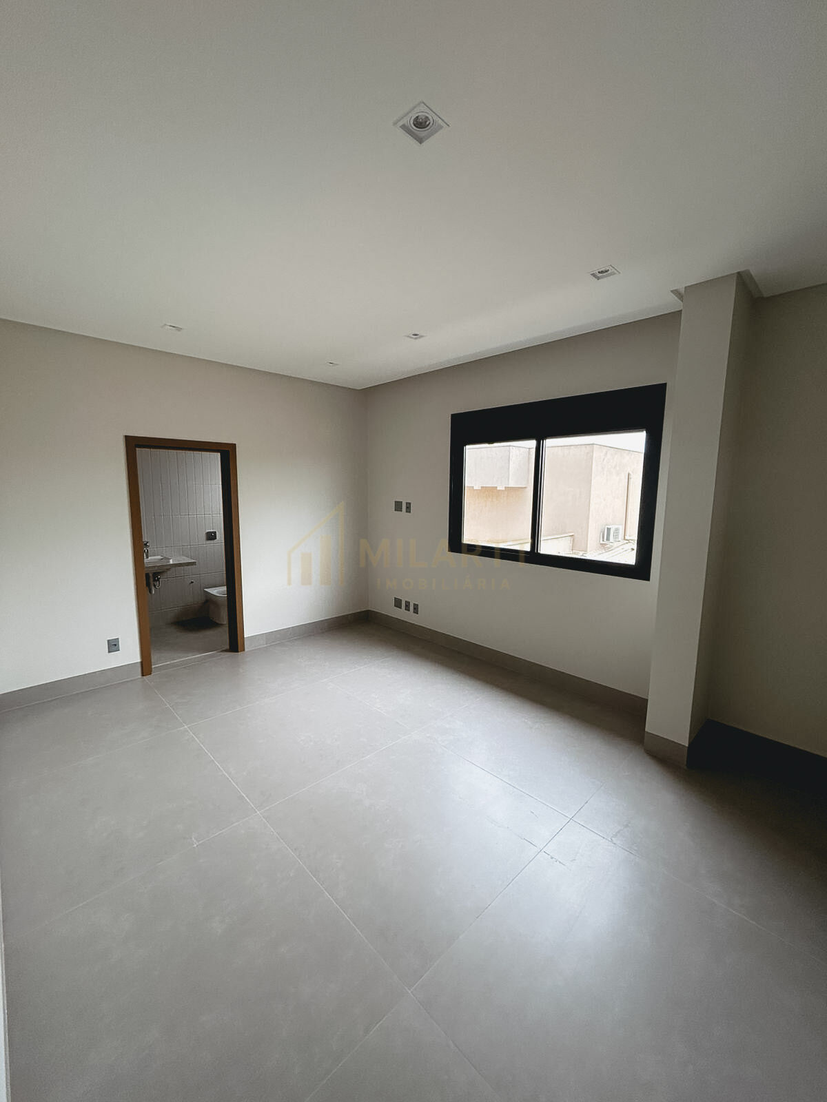 Casa · em Condomínio — foto 31