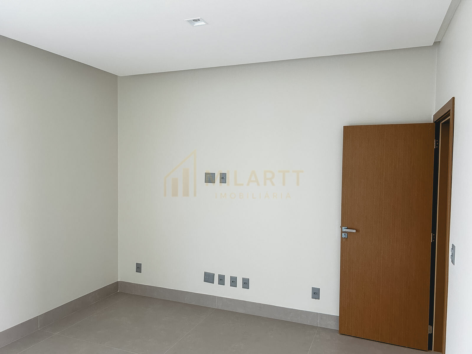 Casa · em Condomínio — foto 22