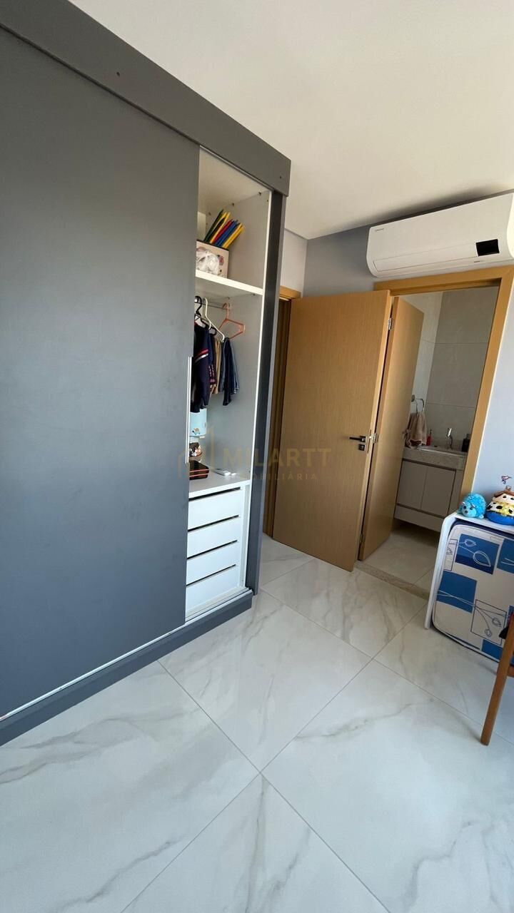Apartamento · Alto Padrão — foto 18
