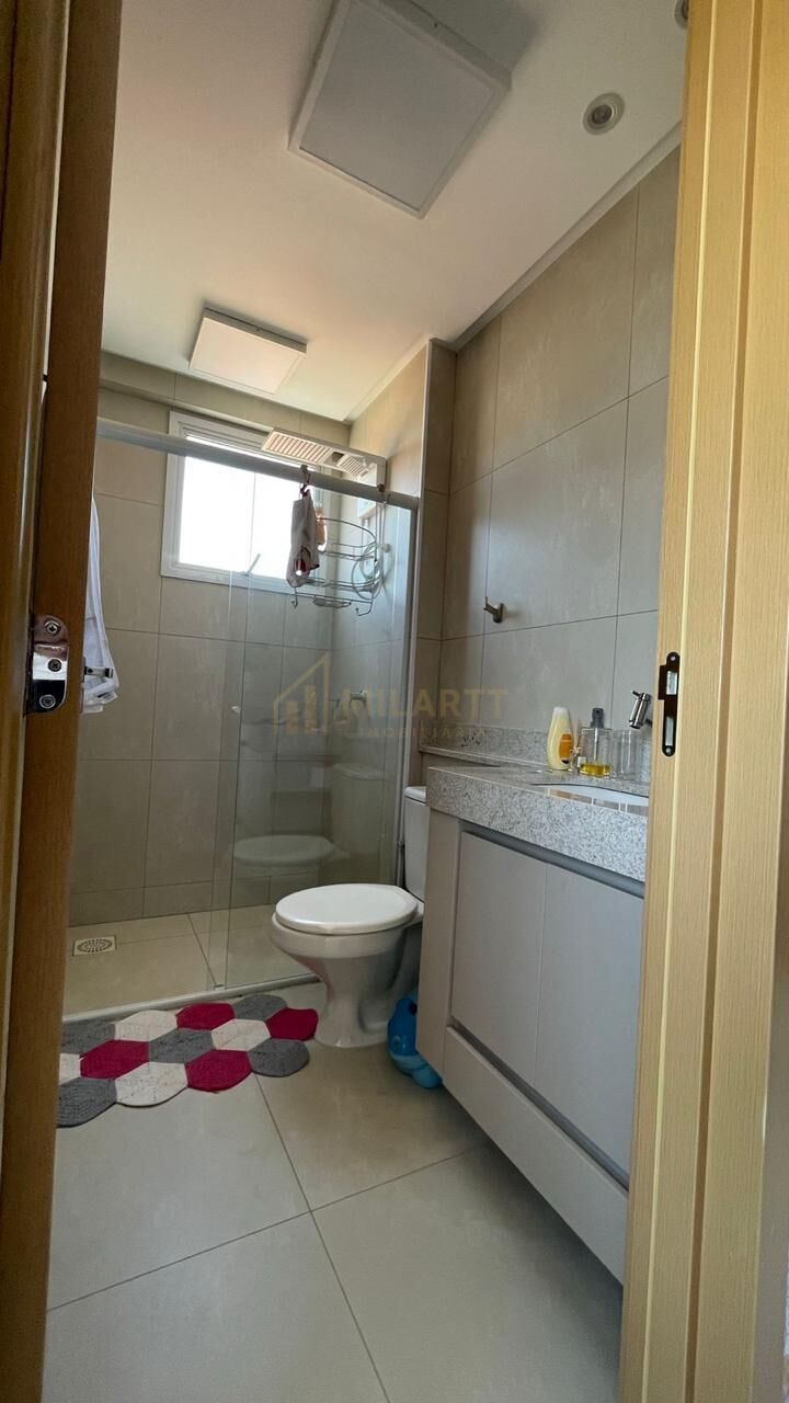 Apartamento · Alto Padrão — foto 16