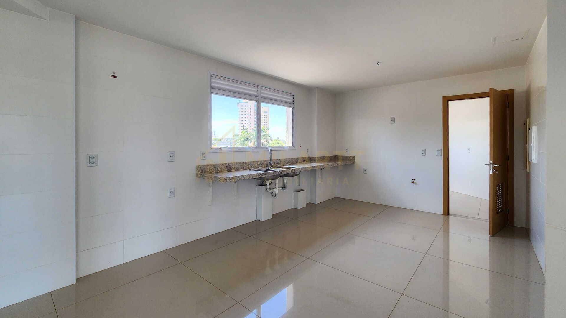 Apartamento · Alto Padrão — foto 5