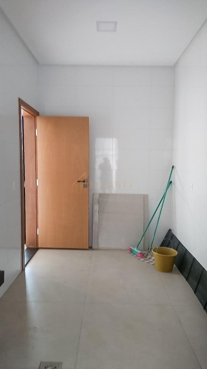 Casa · em Condomínio — foto 8