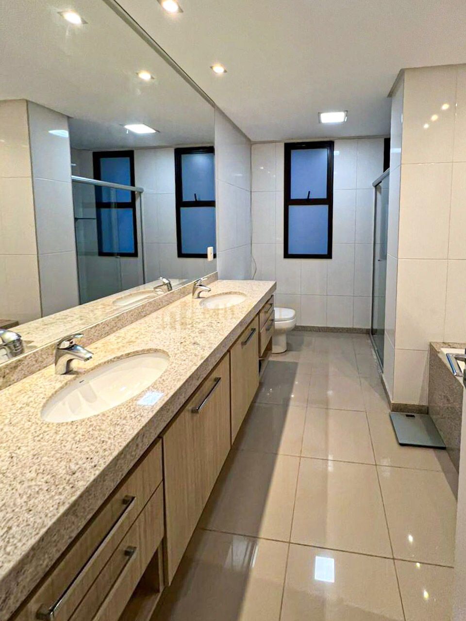 Apartamento · Alto Padrão — foto 16