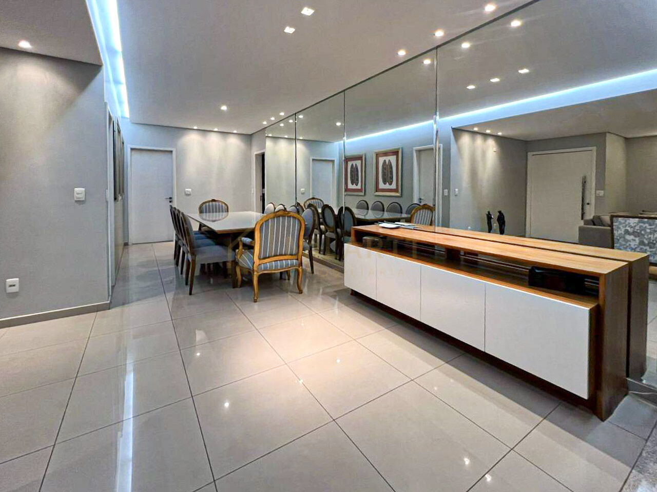 Apartamento · Alto Padrão — foto 2