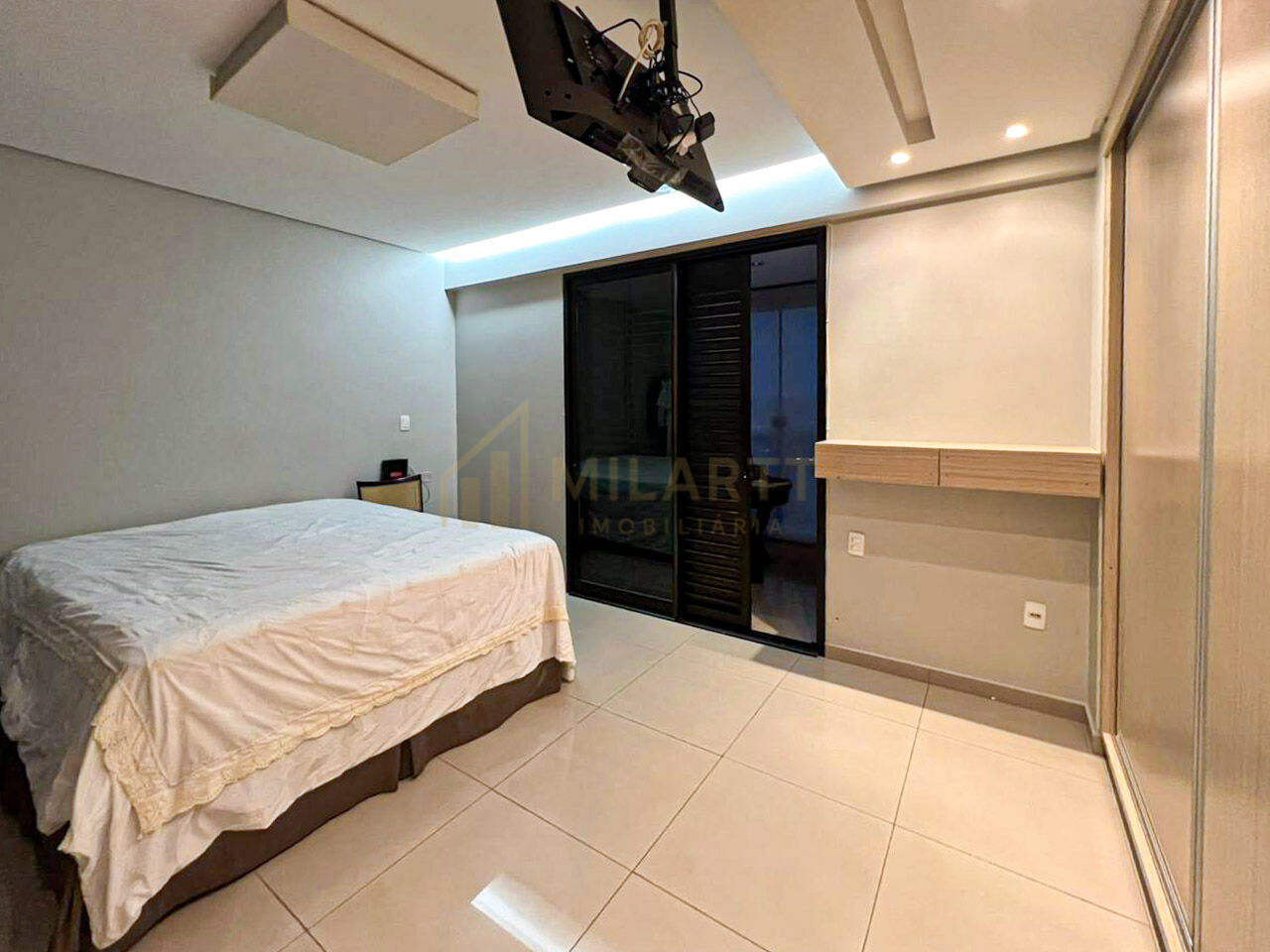 Apartamento · Alto Padrão — foto 18