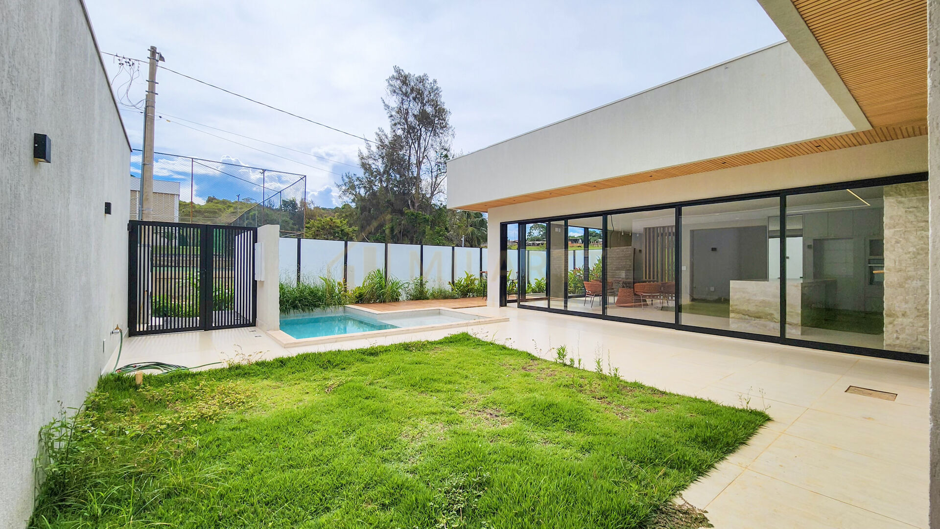 Casa · em Condomínio — foto 9