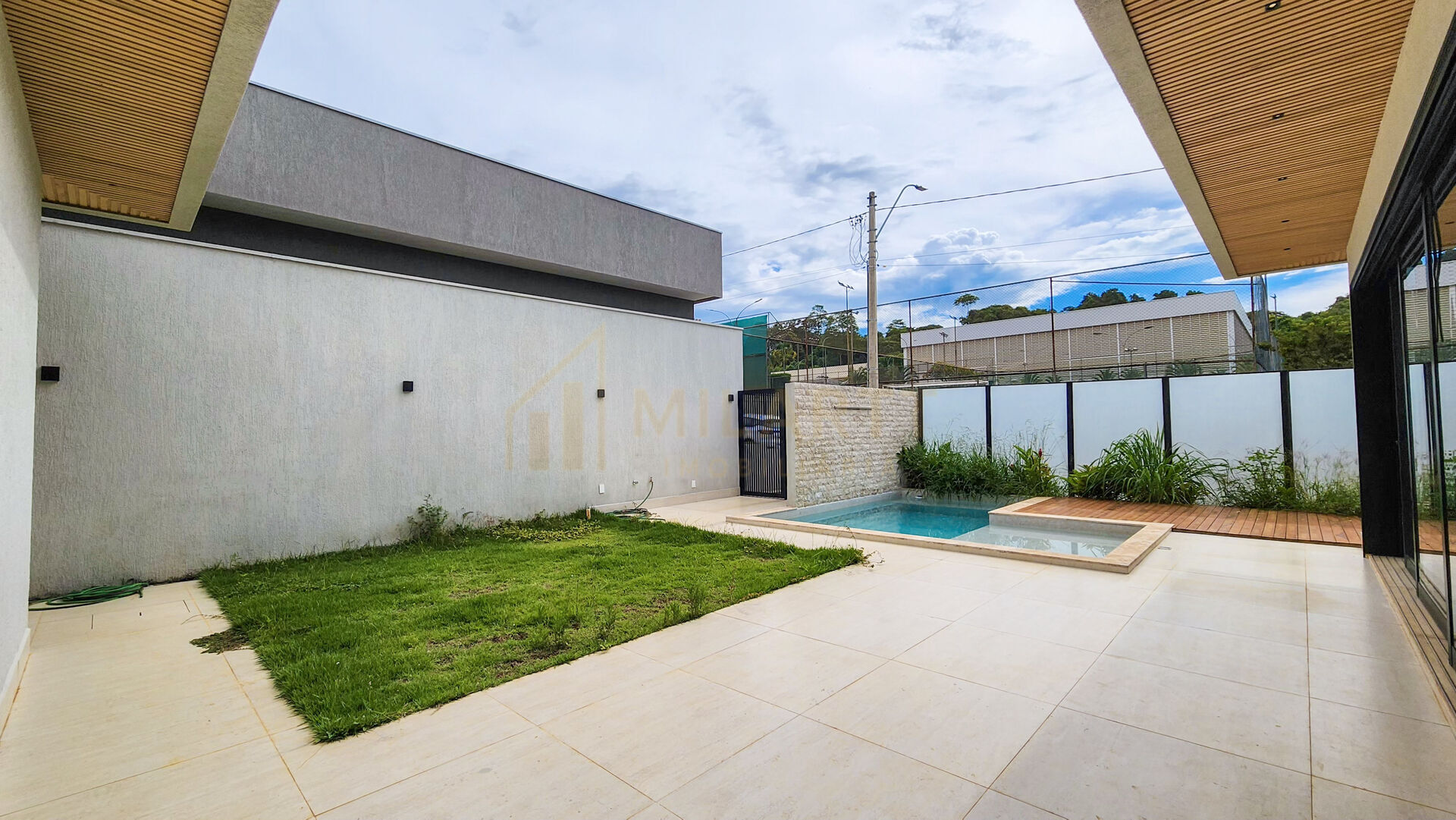 Casa · em Condomínio — foto 32