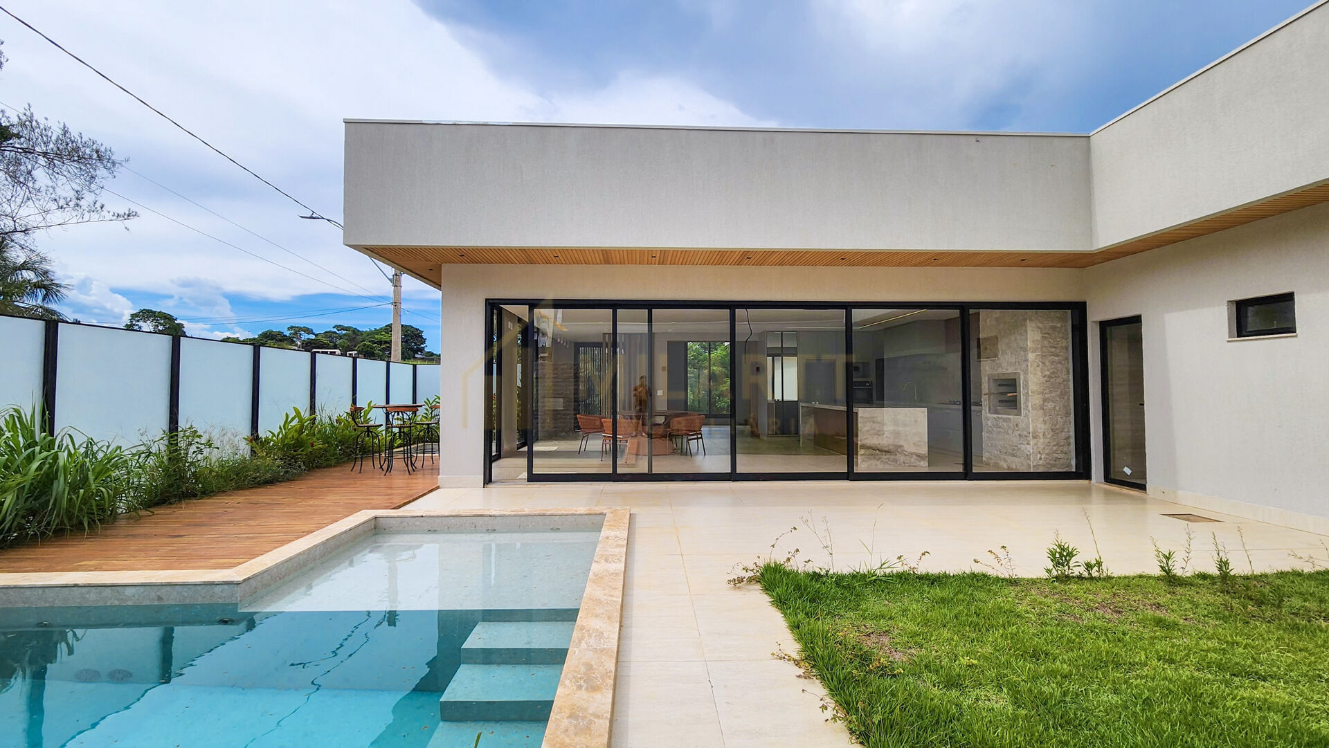 Casa · em Condomínio