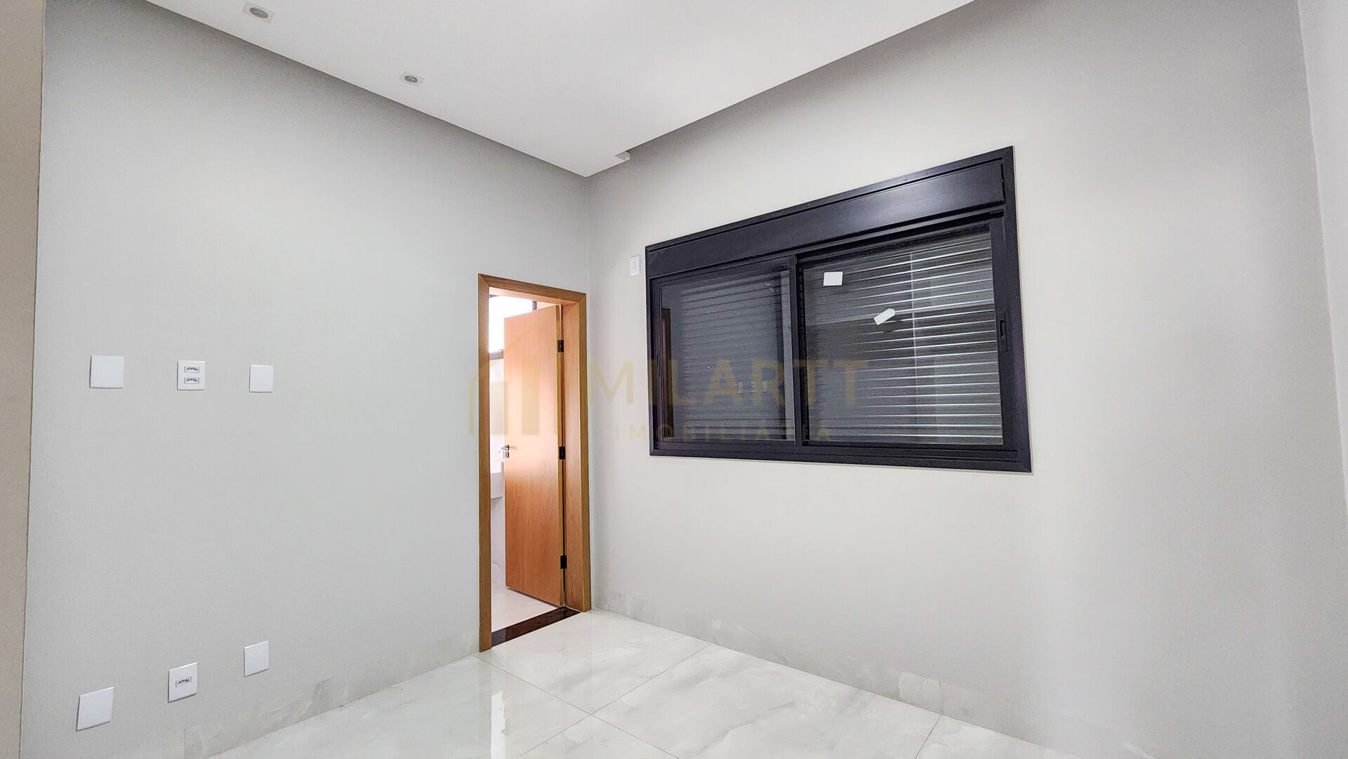 Casa · em Condomínio — foto 22