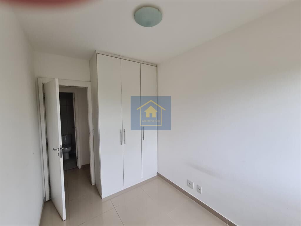 Apartamento à venda com 3 quartos, 92m² - Foto 32