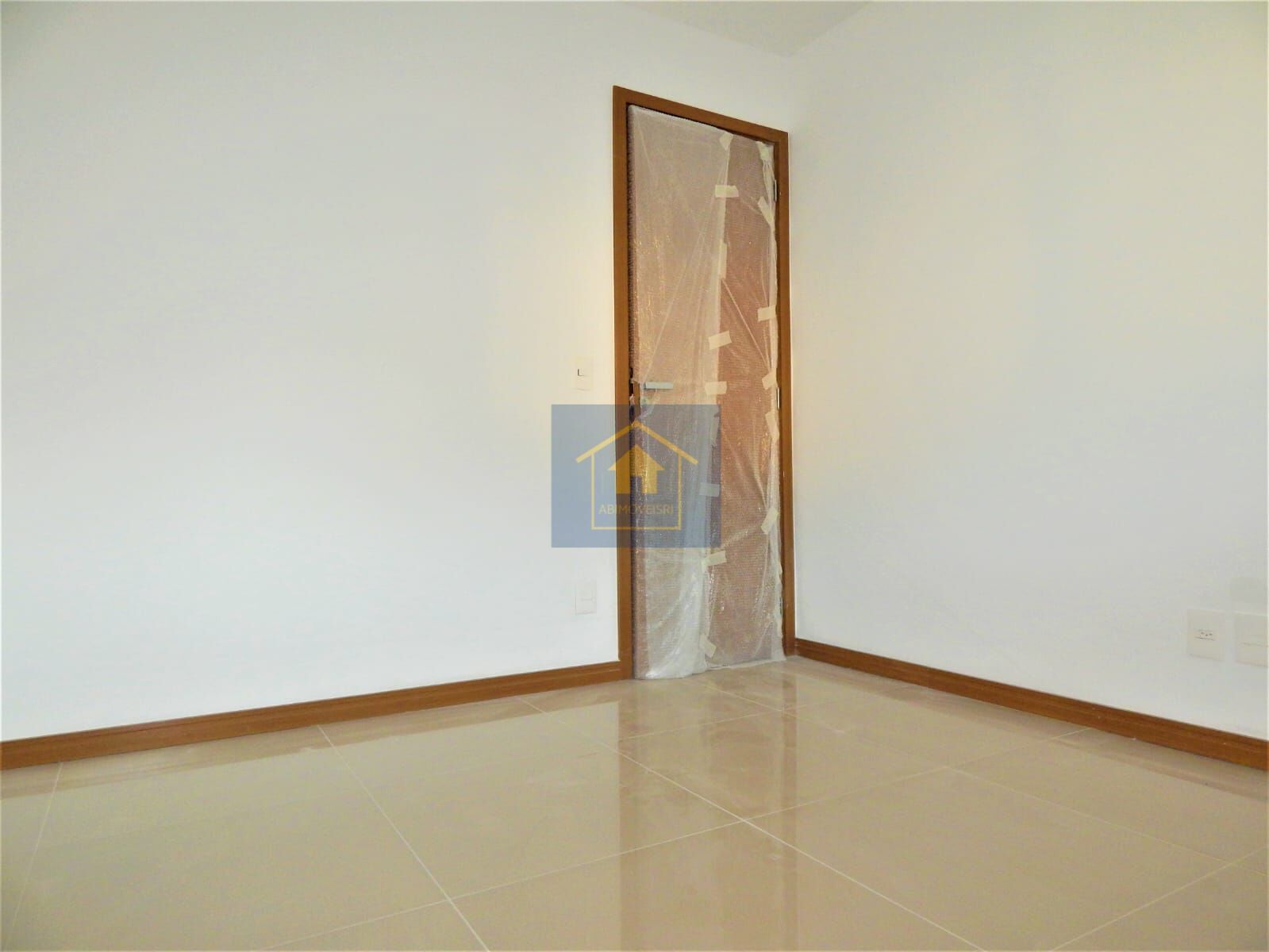 Apartamento à venda com 3 quartos, 104m² - Foto 11